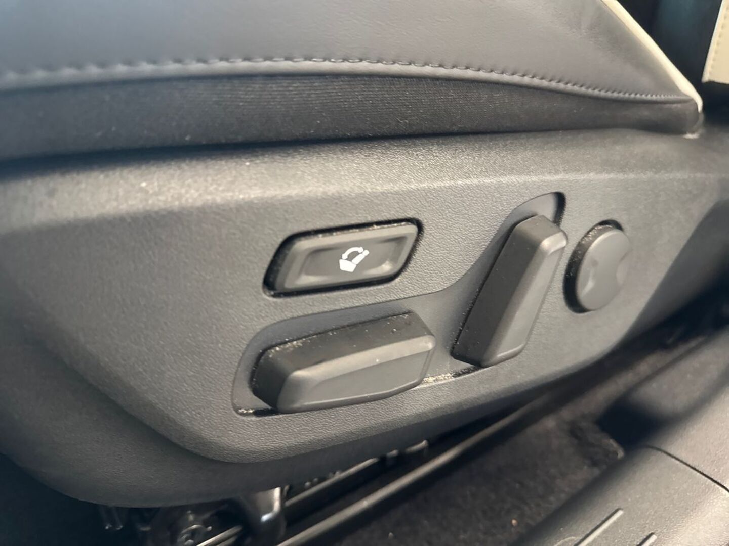 KIA EV6 2024