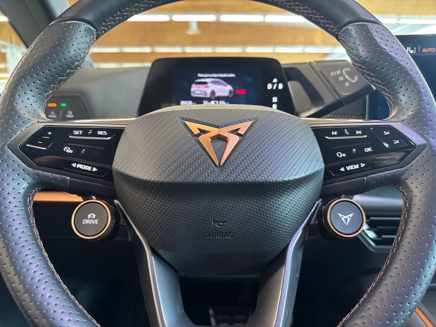 CUPRA Born 2024