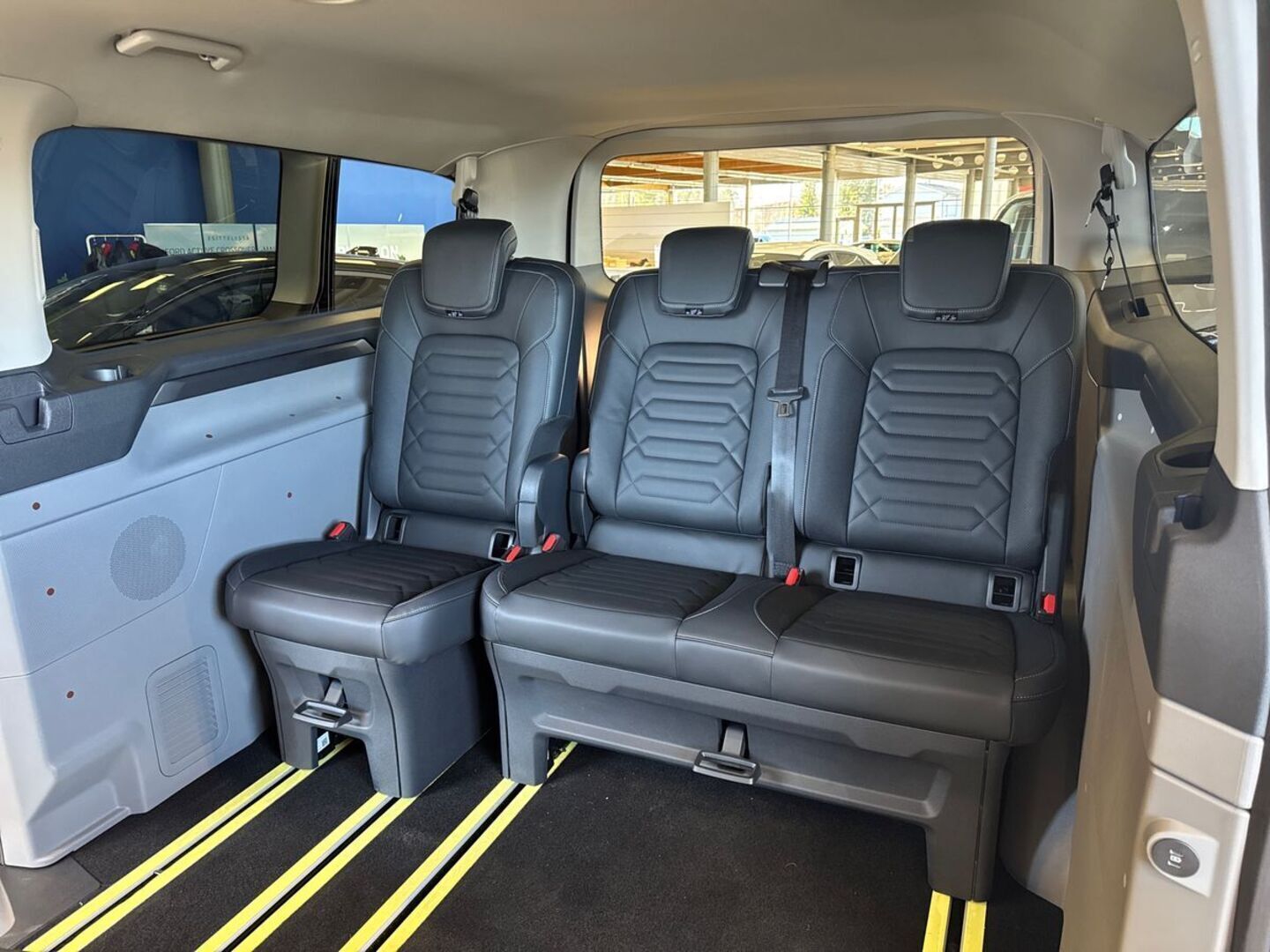 FORD Tourneo Custom 2026