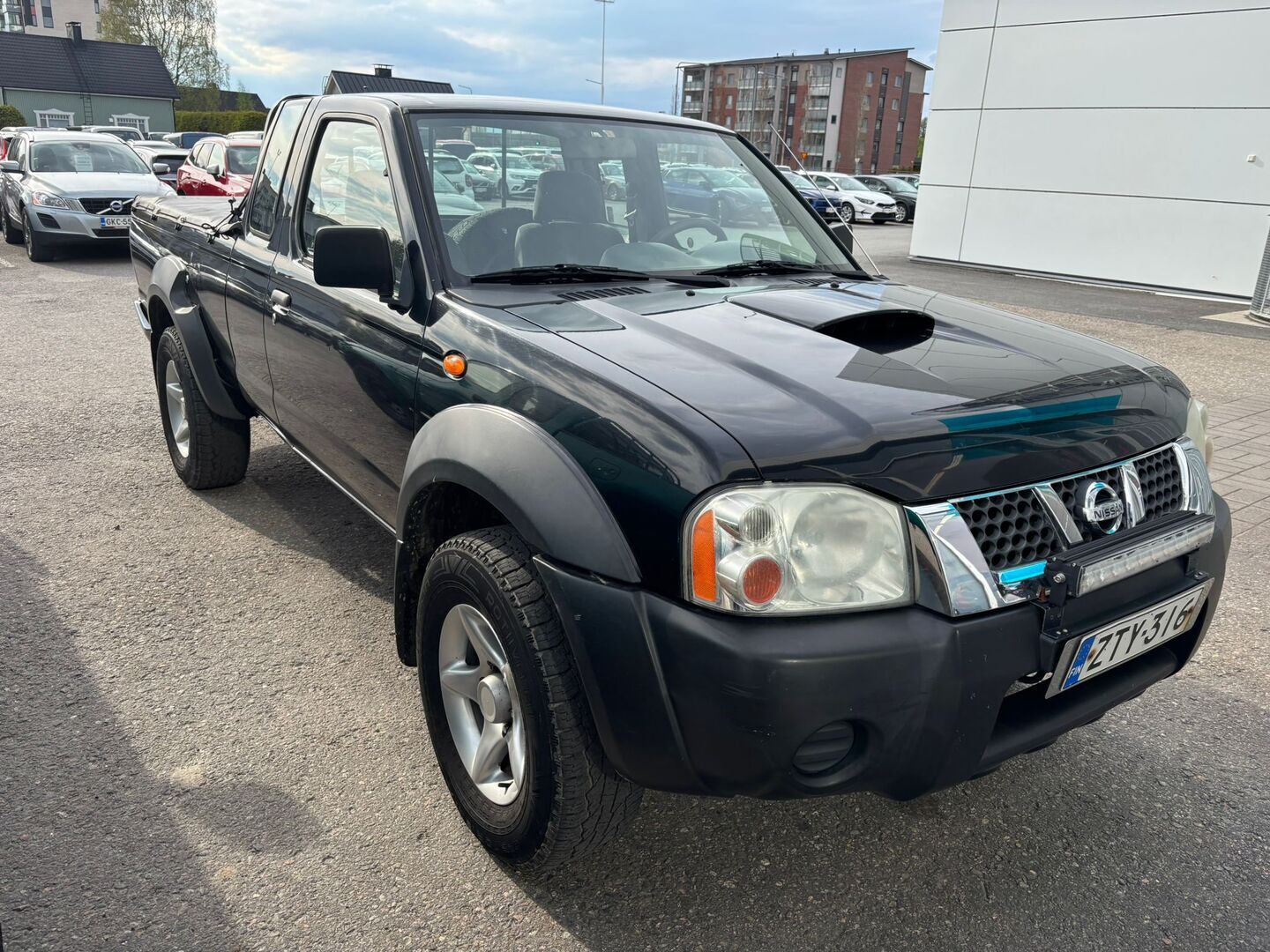 NISSAN Navara 2003