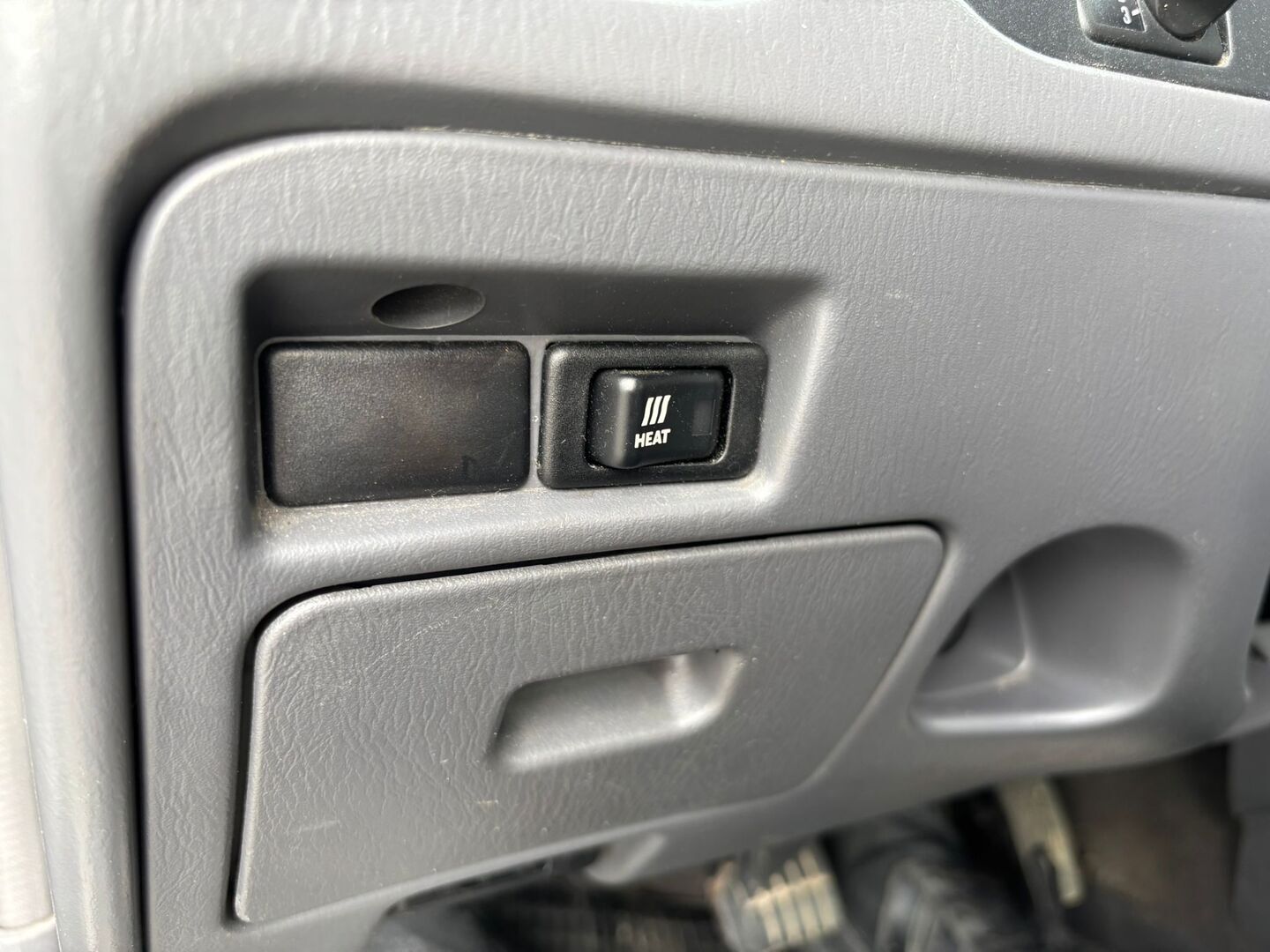 NISSAN Navara 2003