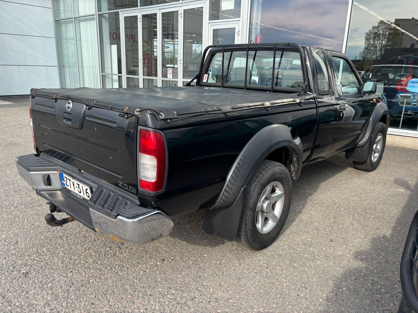 NISSAN Navara 2003