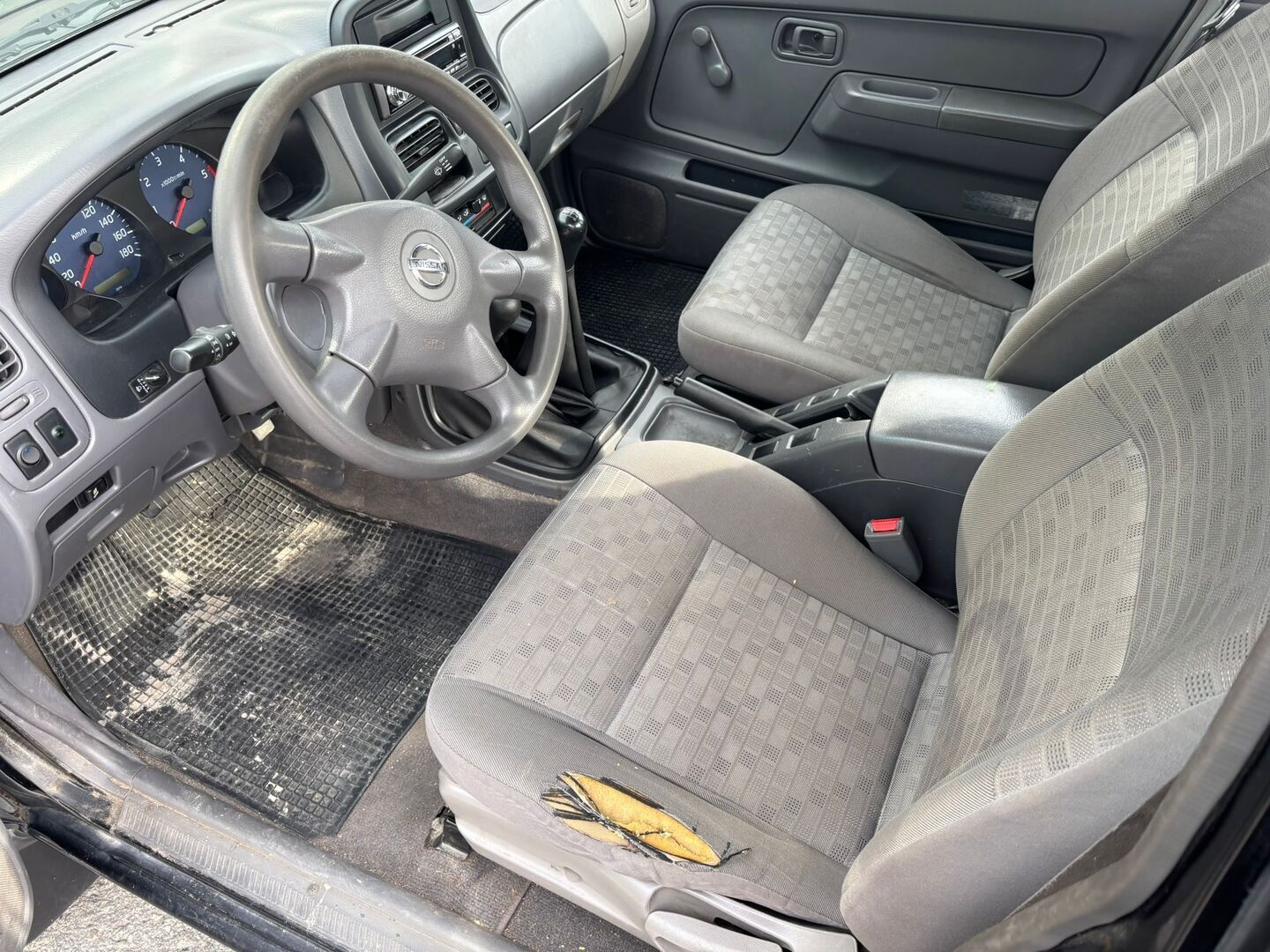 NISSAN Navara 2003