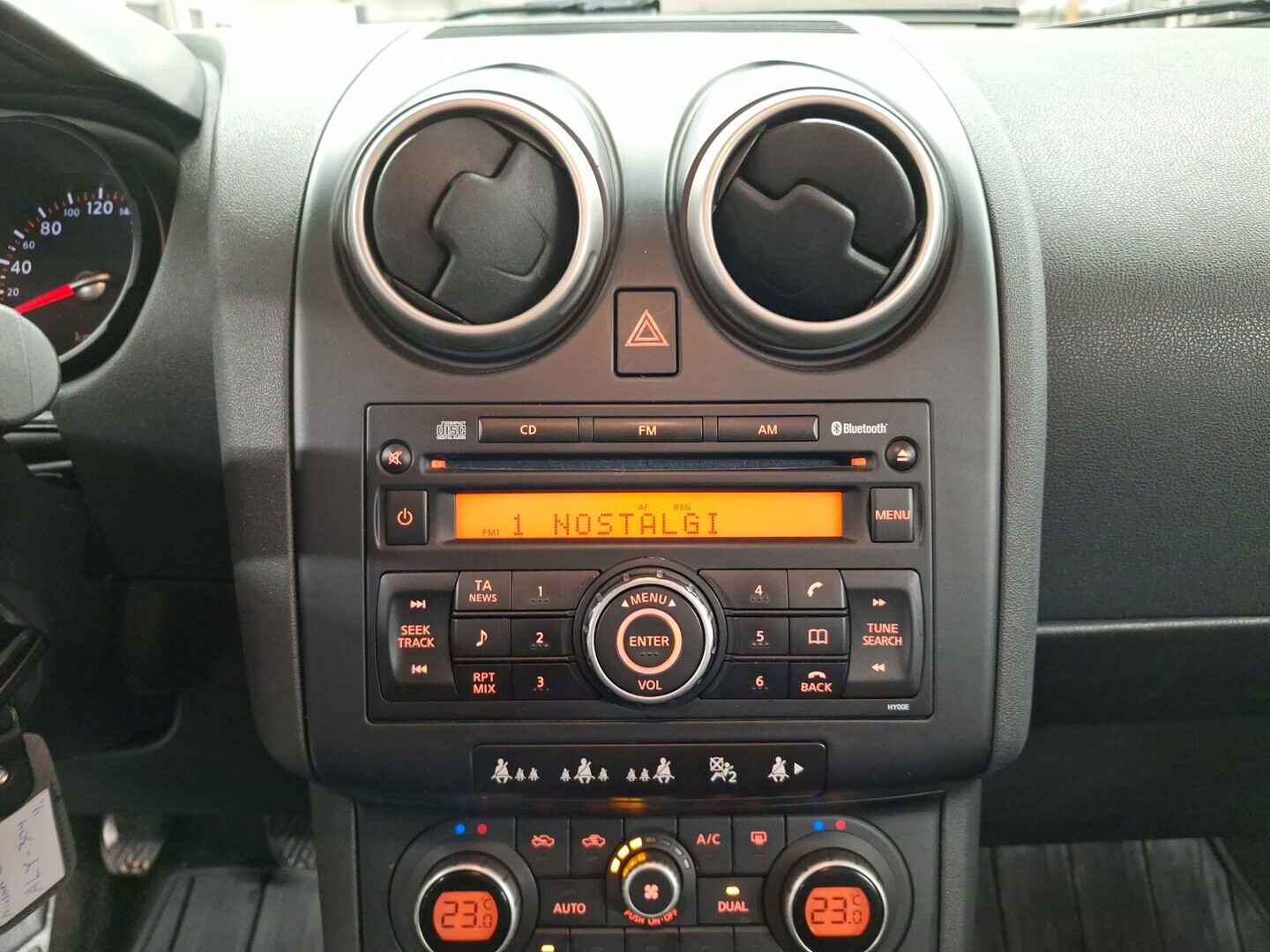 NISSAN Qashqai 2008