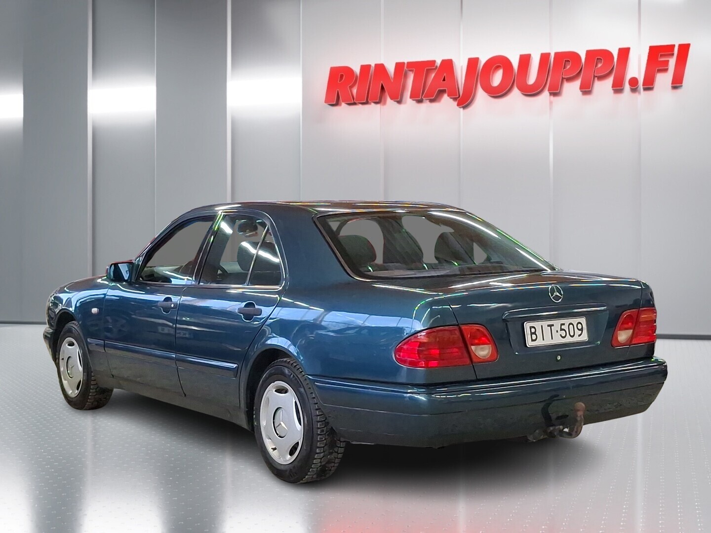 MERCEDES-BENZ E 1999