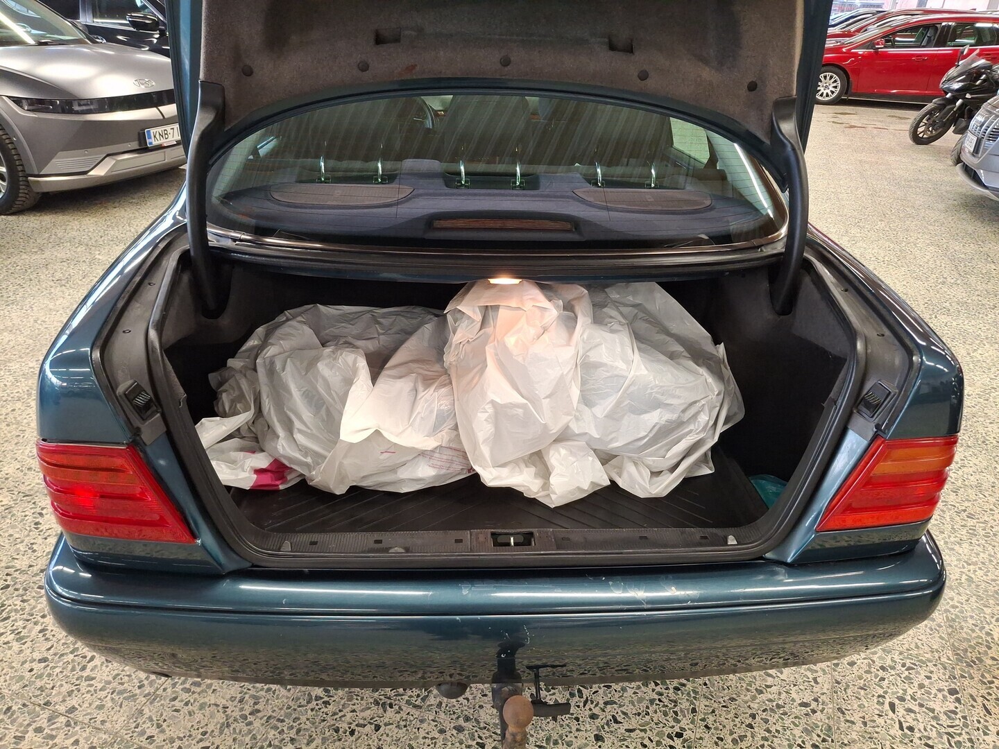 MERCEDES-BENZ E 1999