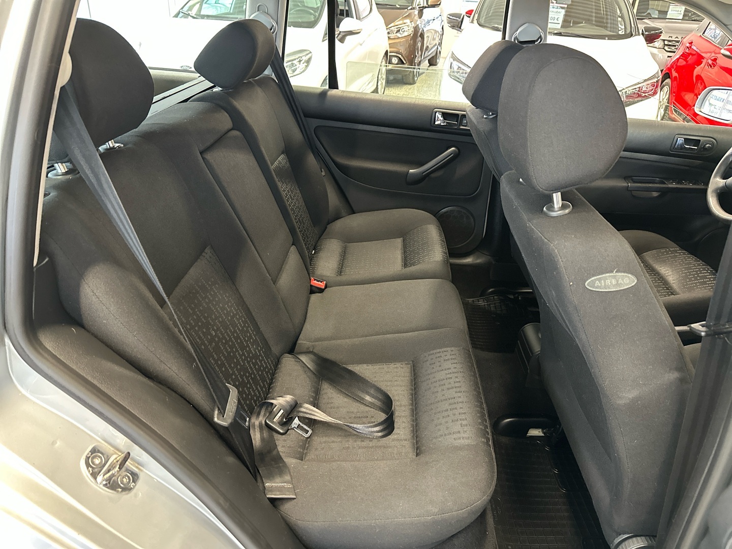 VOLKSWAGEN Golf Variant 2004