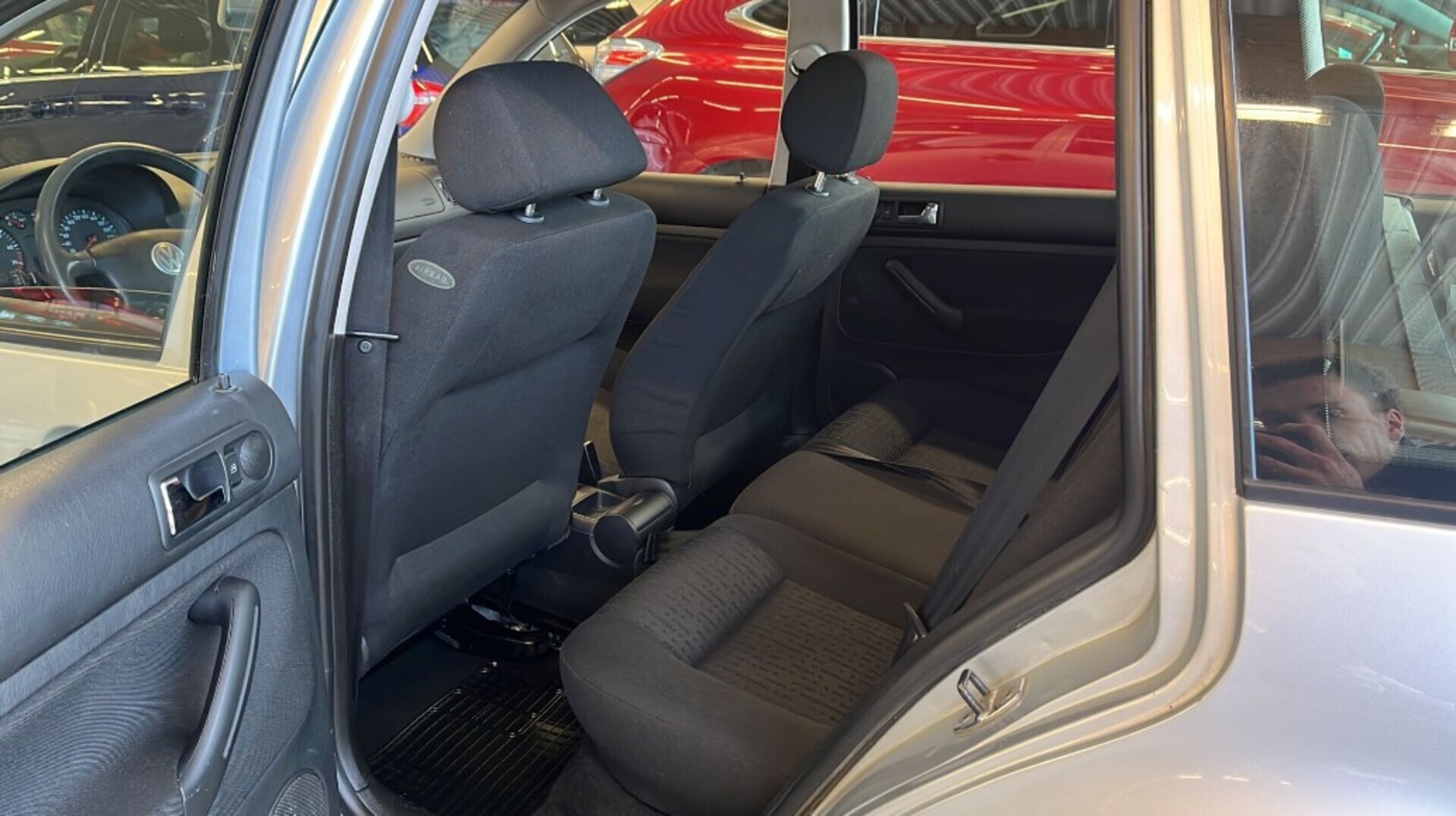 VOLKSWAGEN Golf Variant 2004