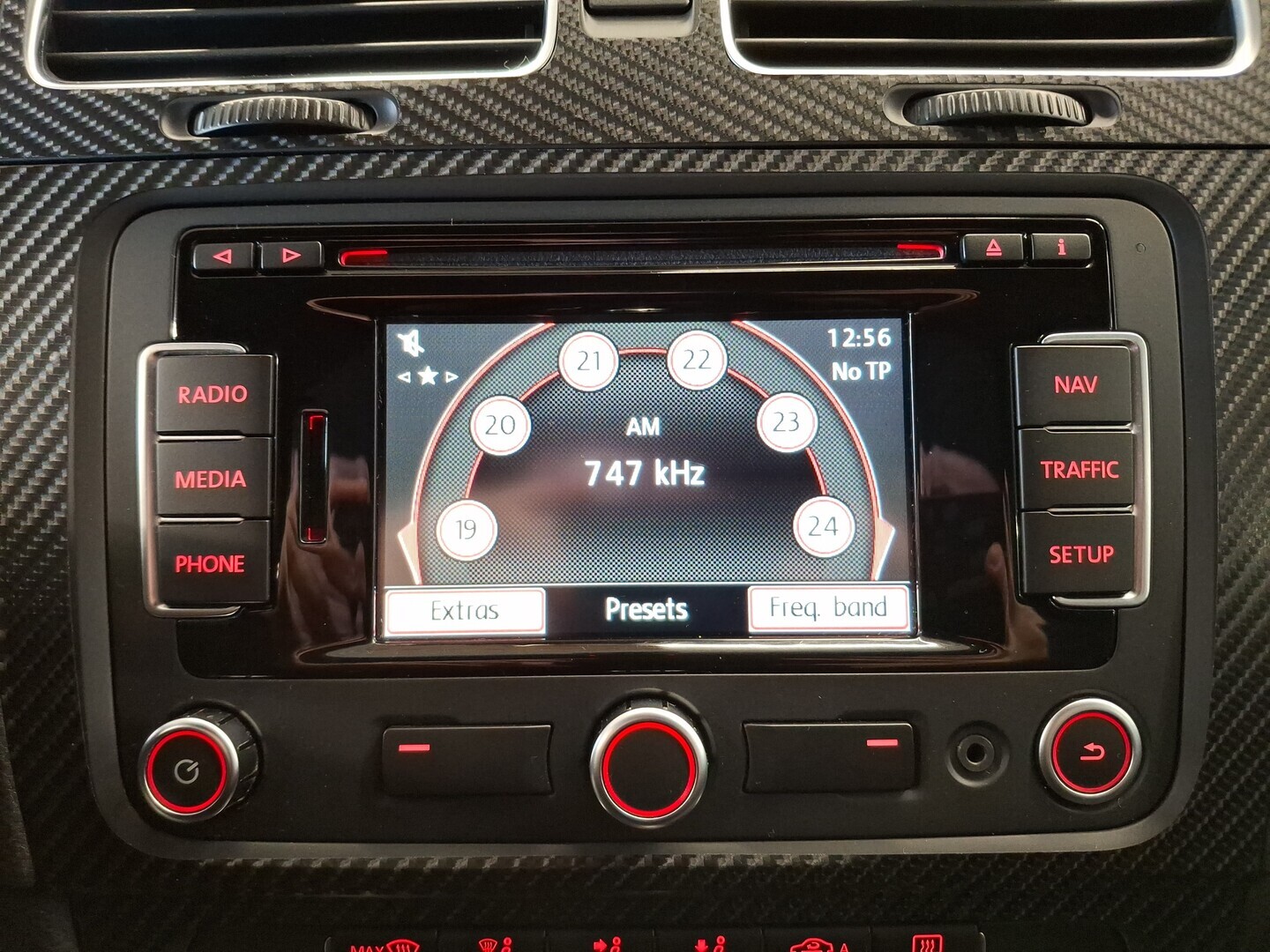 VOLKSWAGEN Golf 2010