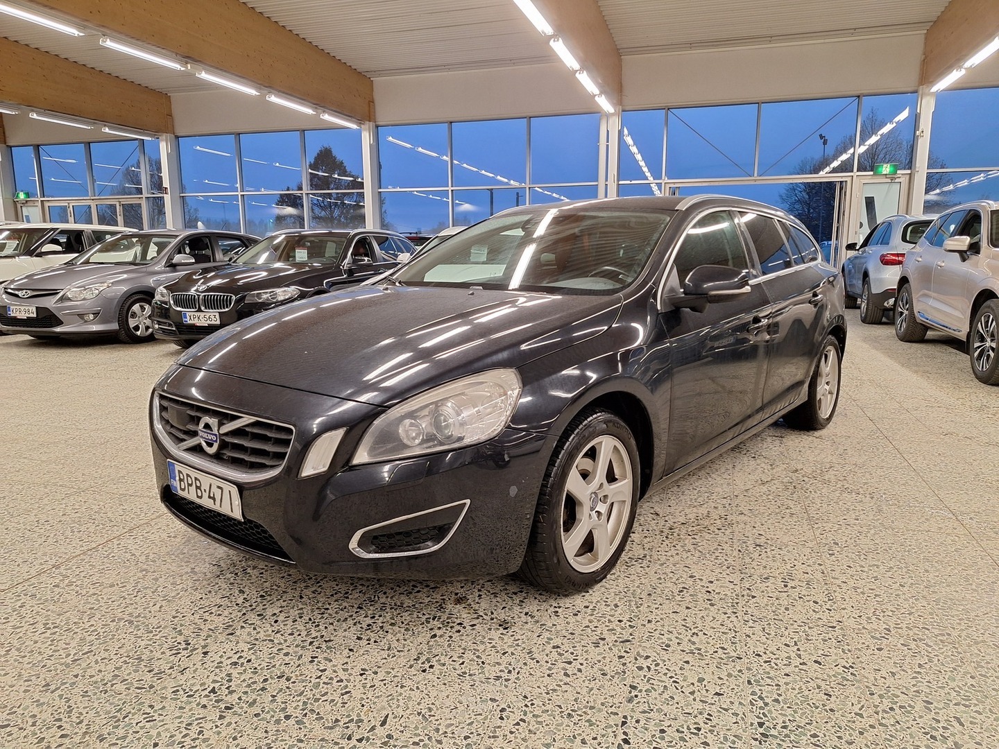 VOLVO V60 2011