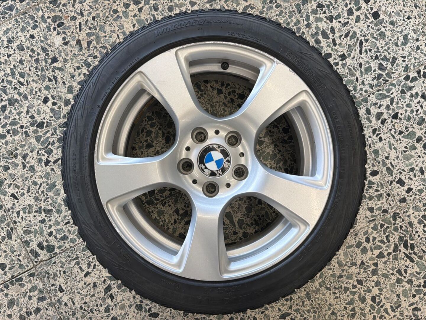 BMW 320 2009