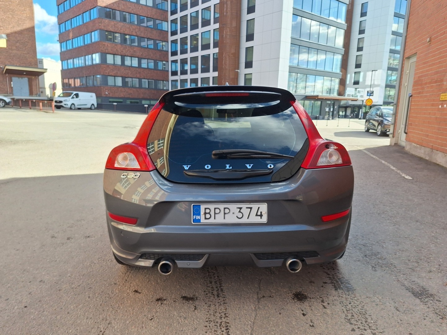 VOLVO C30 2012
