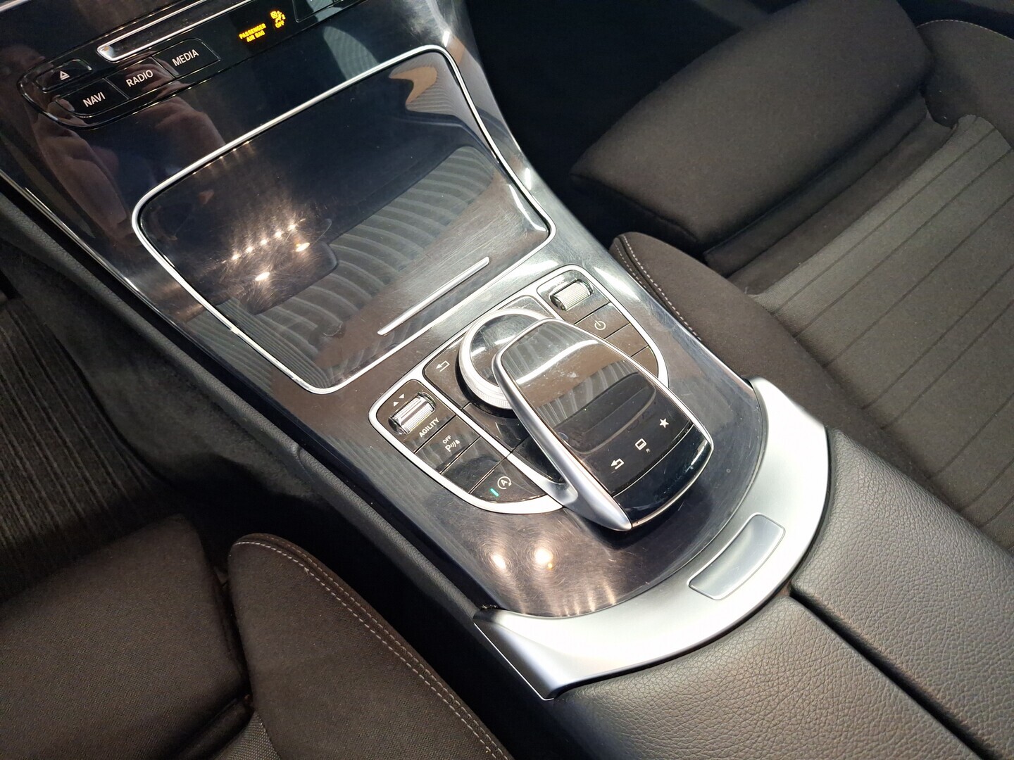 MERCEDES-BENZ C 2015