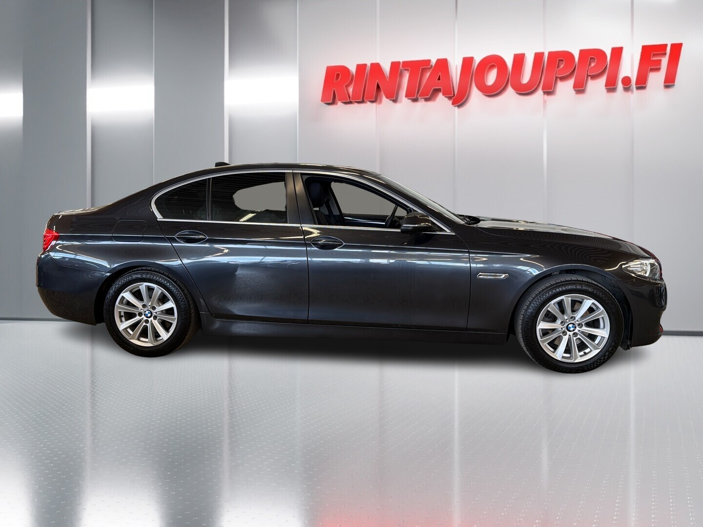 BMW 520 2015