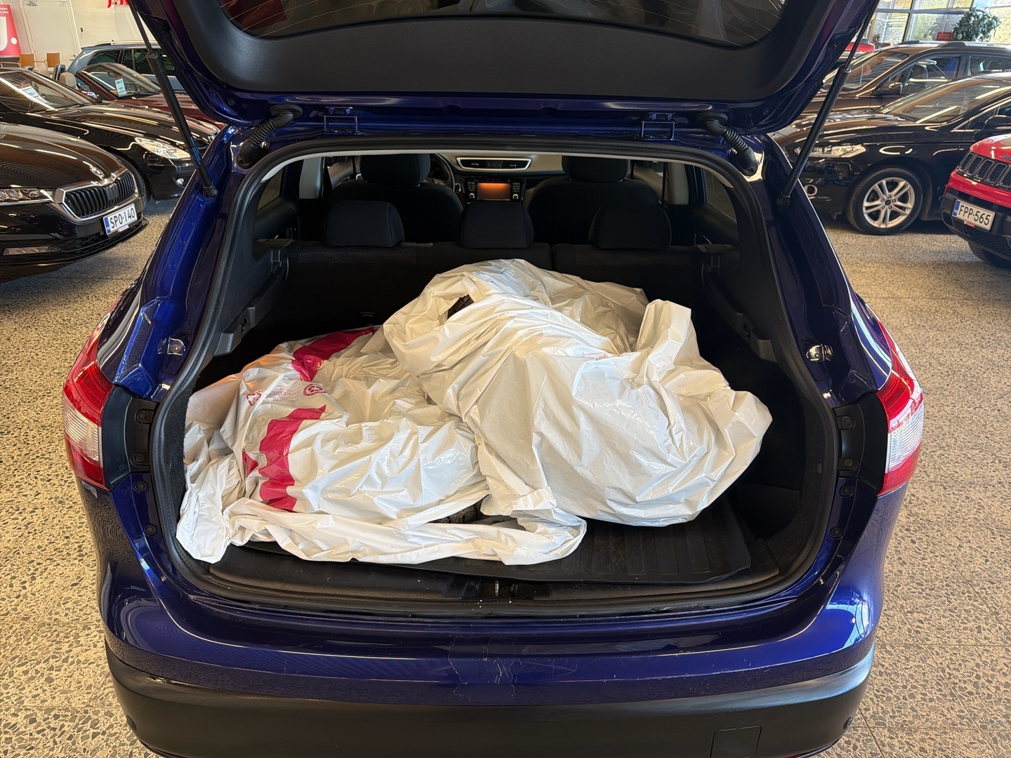 NISSAN Qashqai 2016