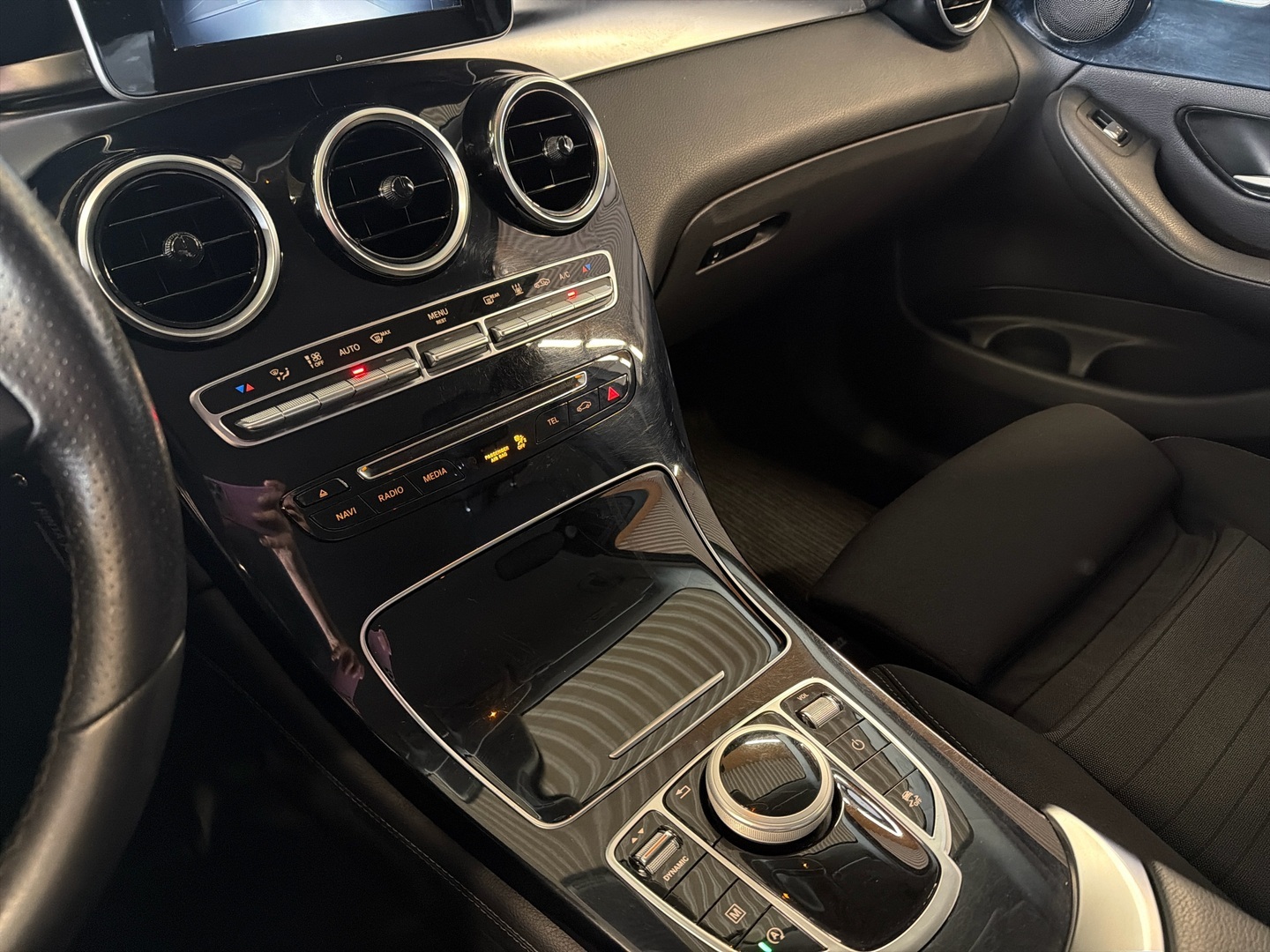 MERCEDES-BENZ GLC 2017