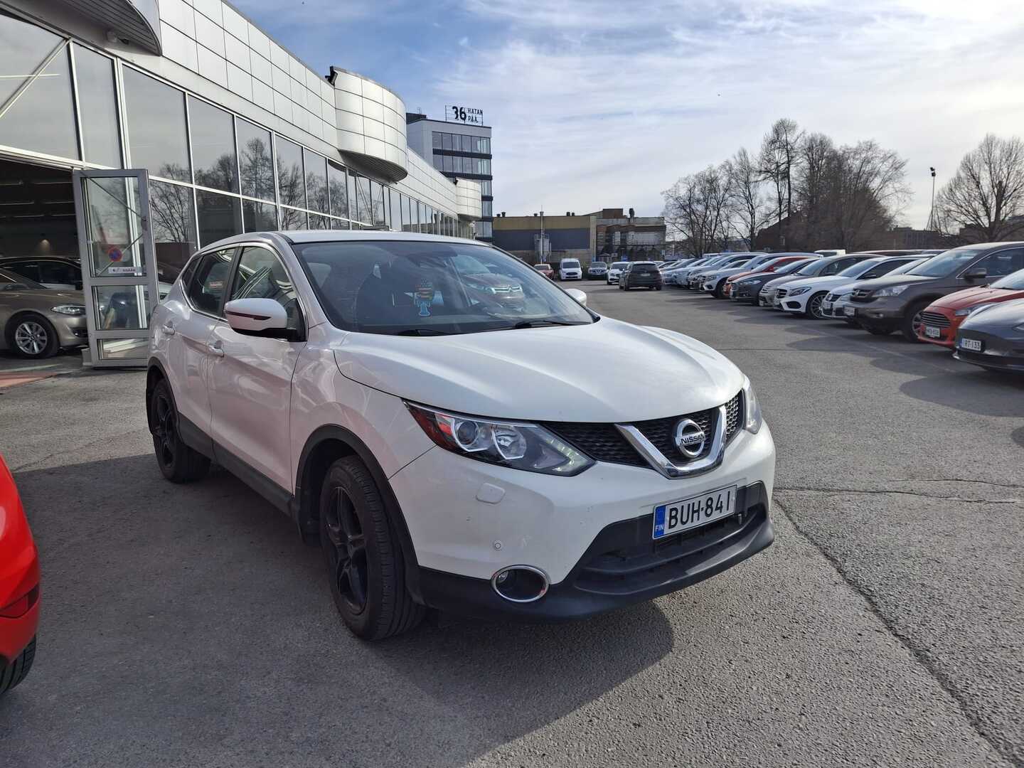 NISSAN Qashqai 2015