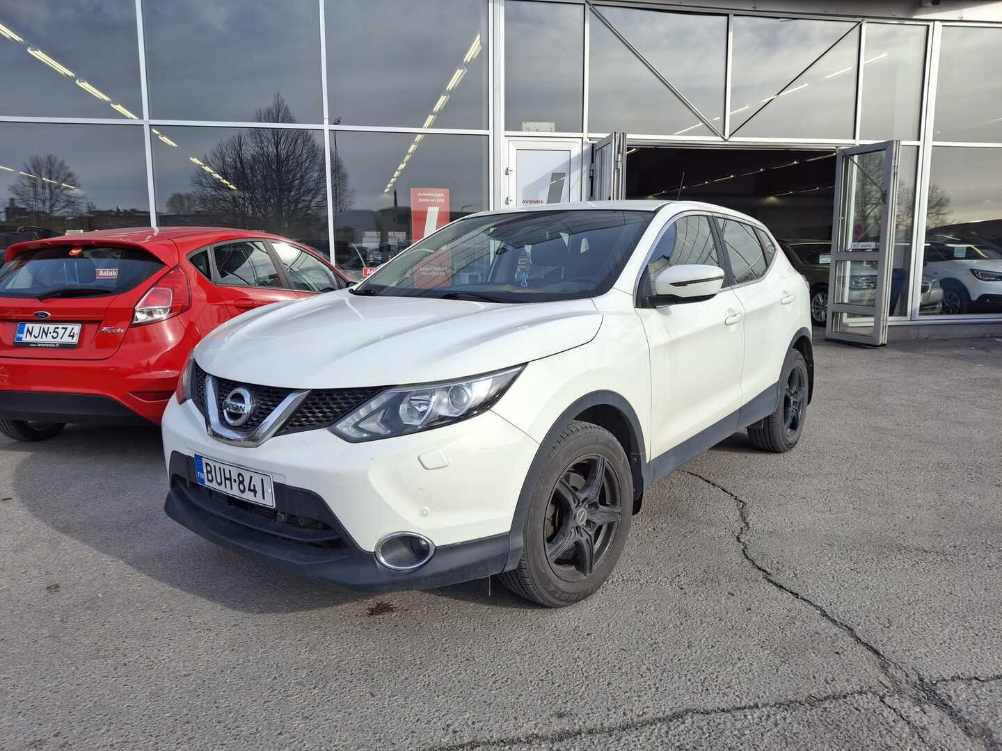 NISSAN Qashqai 2015