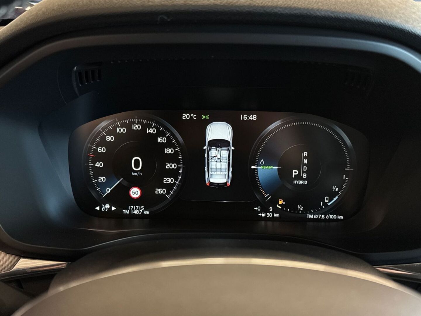 VOLVO XC60 2018