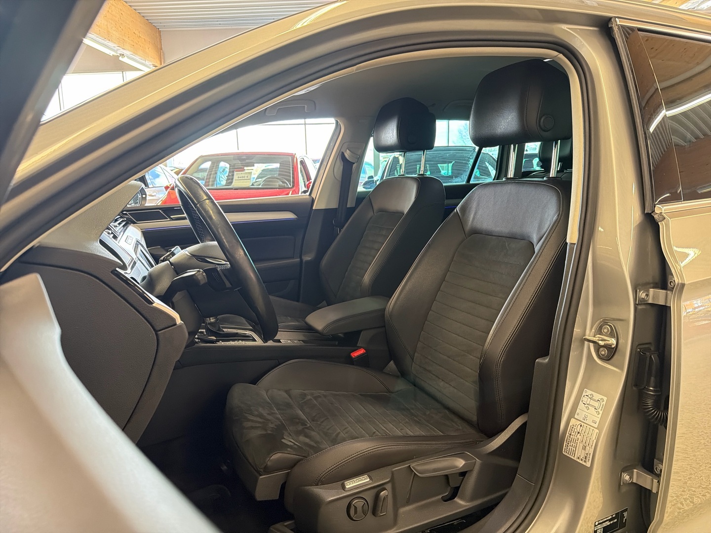 VOLKSWAGEN Passat 2016