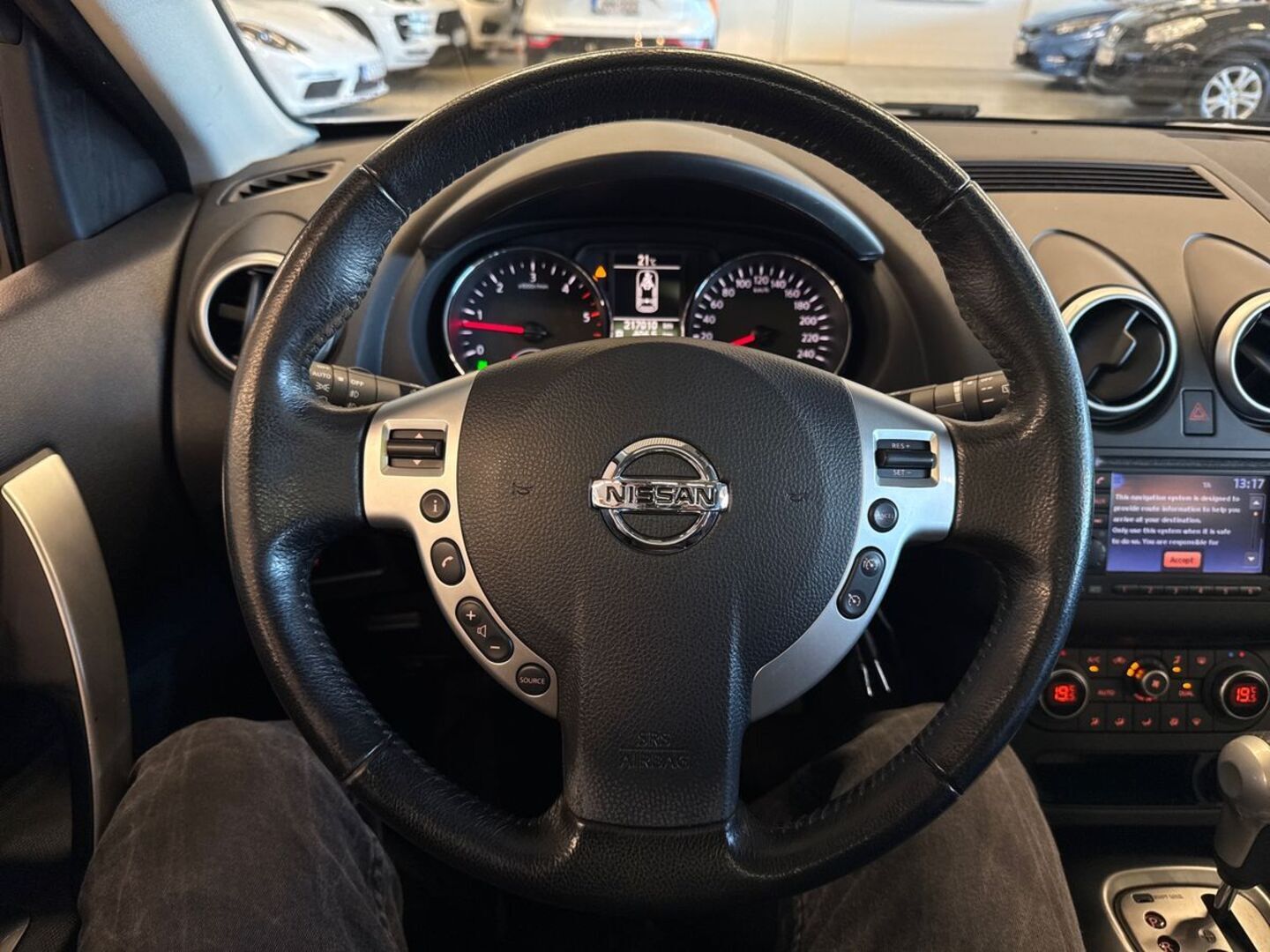 NISSAN Qashqai+2 15