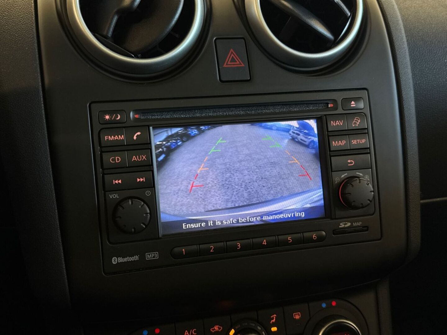NISSAN Qashqai+2 25