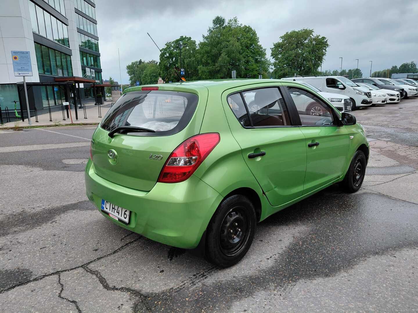 HYUNDAI i20 2012