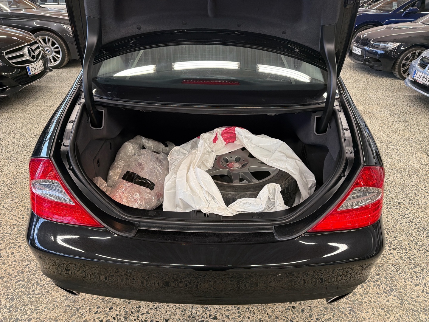 MERCEDES-BENZ CLS 2005