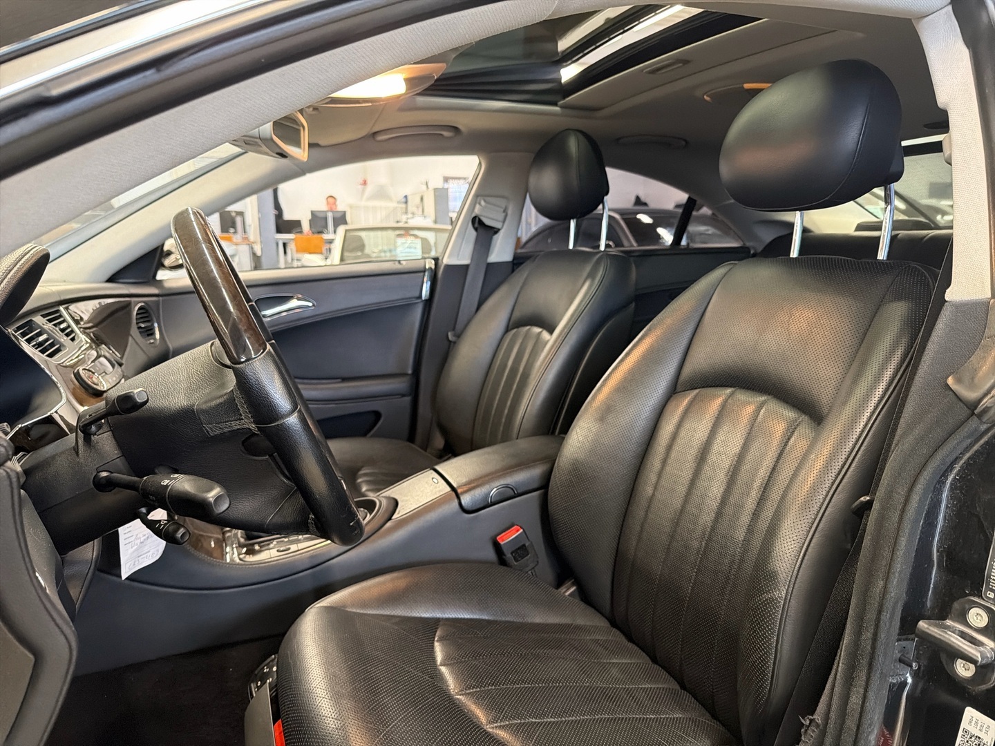 MERCEDES-BENZ CLS 2005