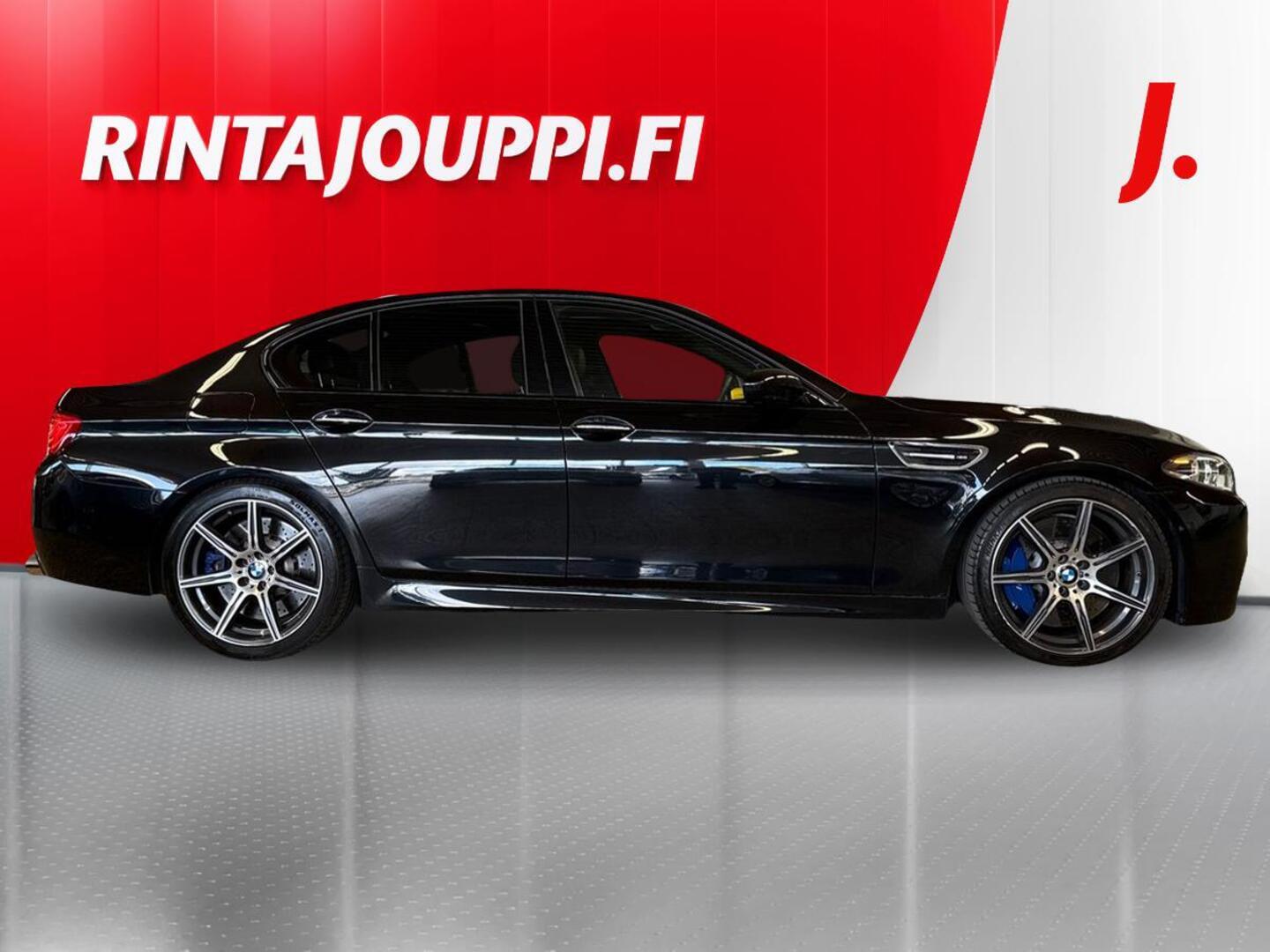 BMW M5 6