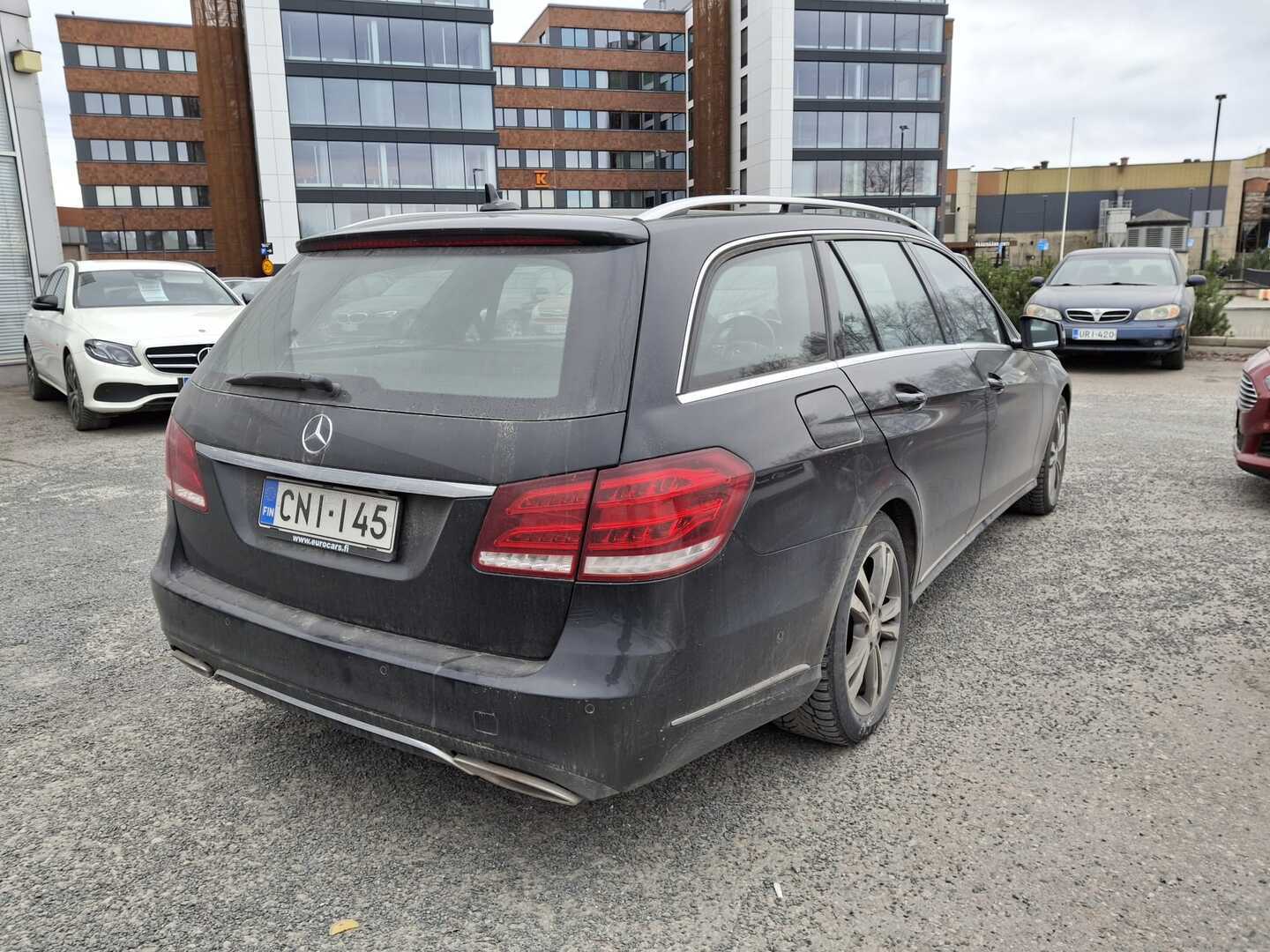 MERCEDES-BENZ E 2013