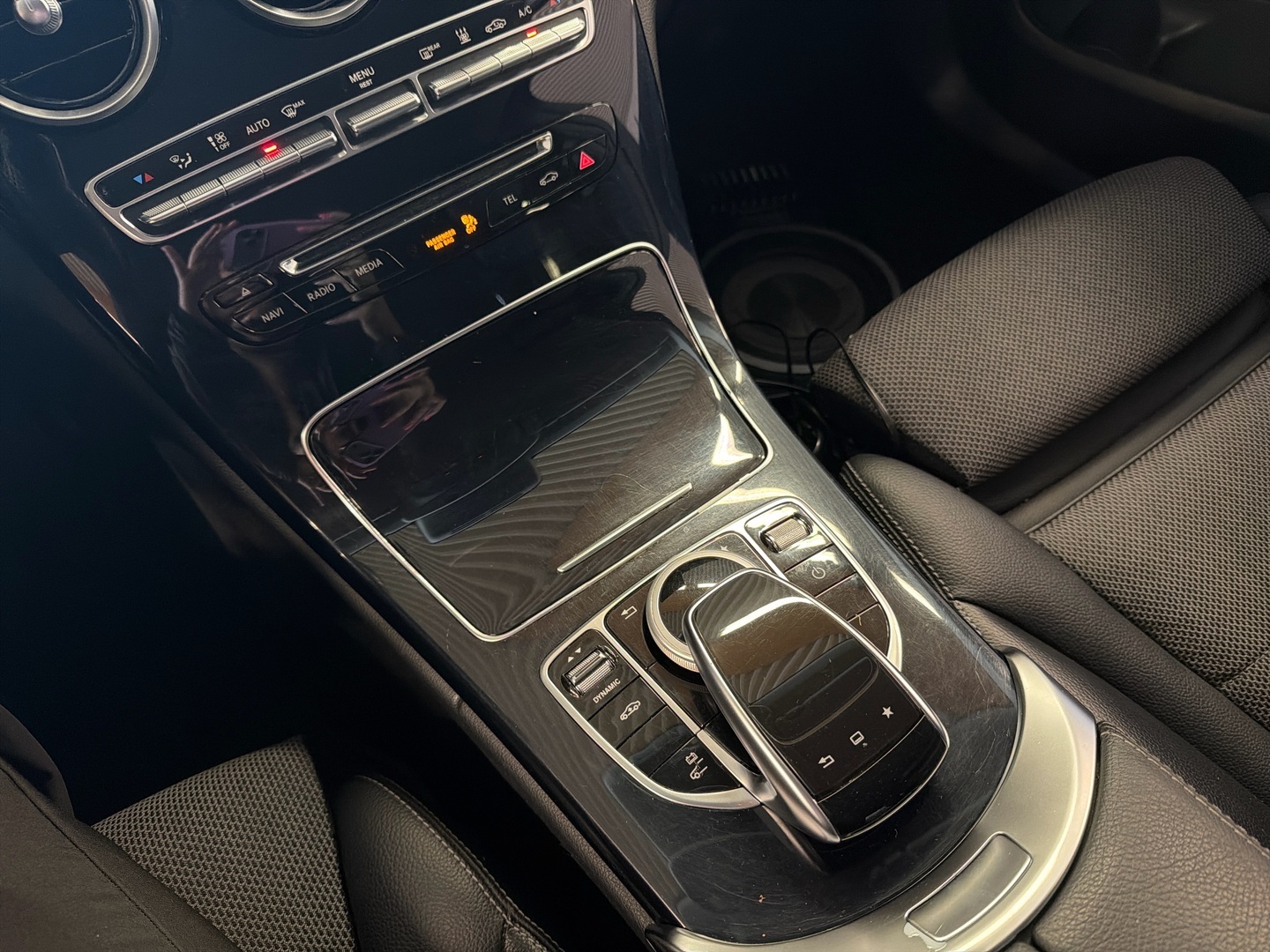 MERCEDES-BENZ C 2016