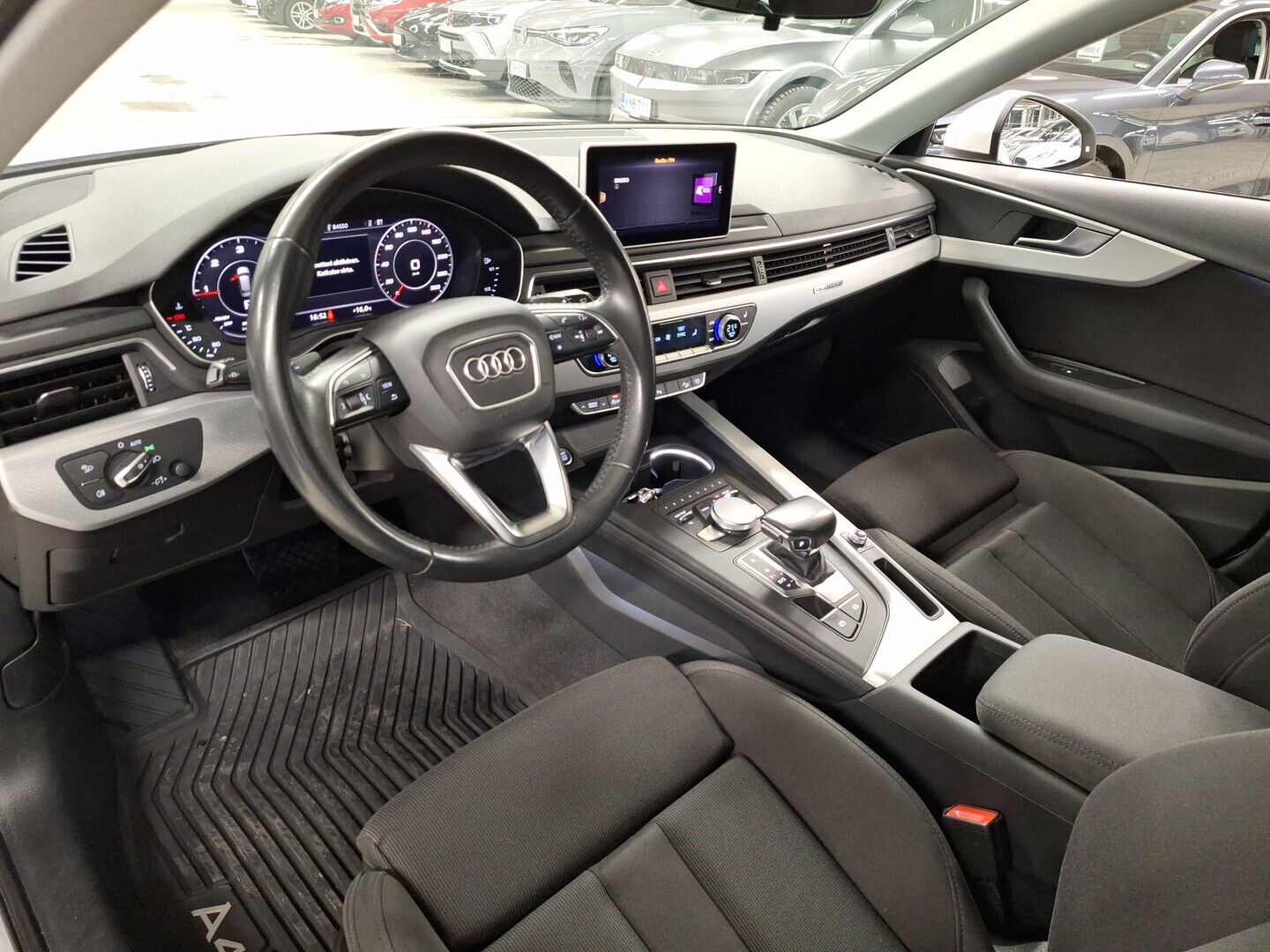 AUDI A4 allroad quattro 2018