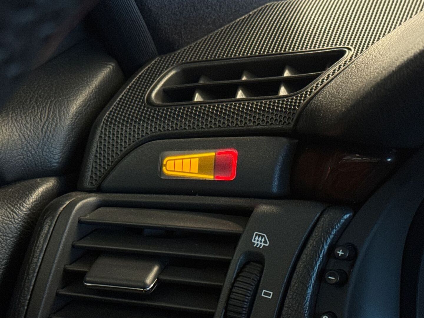 MERCEDES-BENZ E 1997