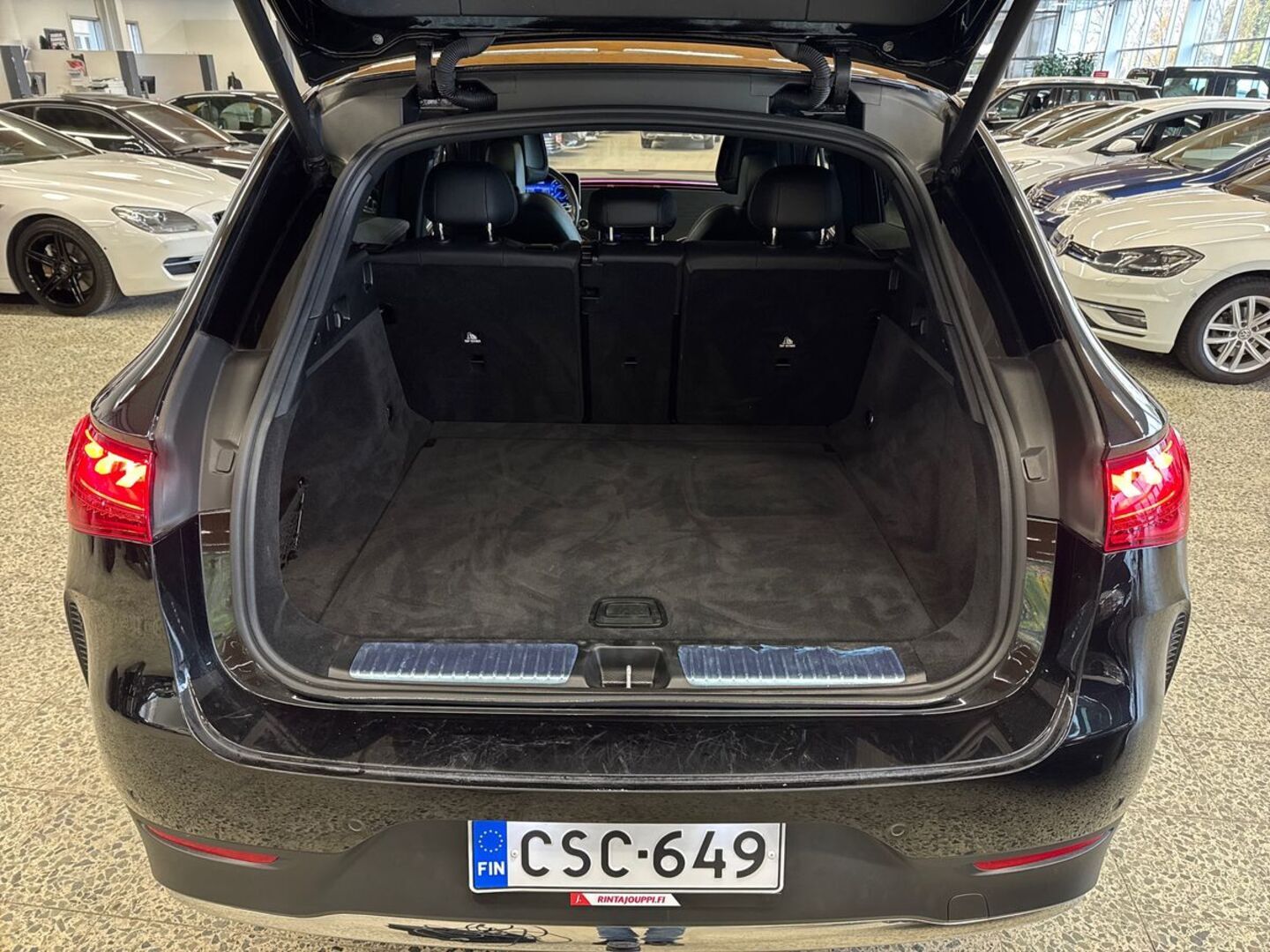 MERCEDES-BENZ EQE SUV 2023