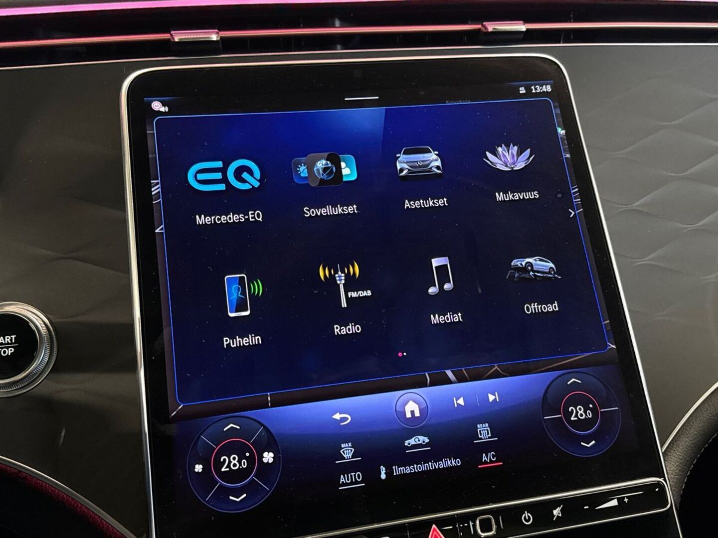MERCEDES-BENZ EQE SUV 2023