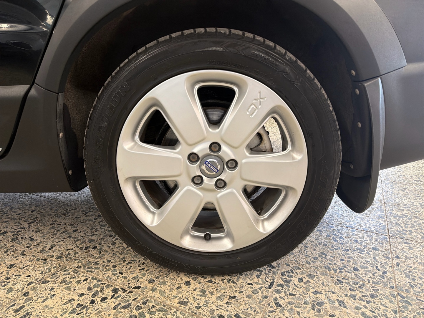 VOLVO XC70 2008