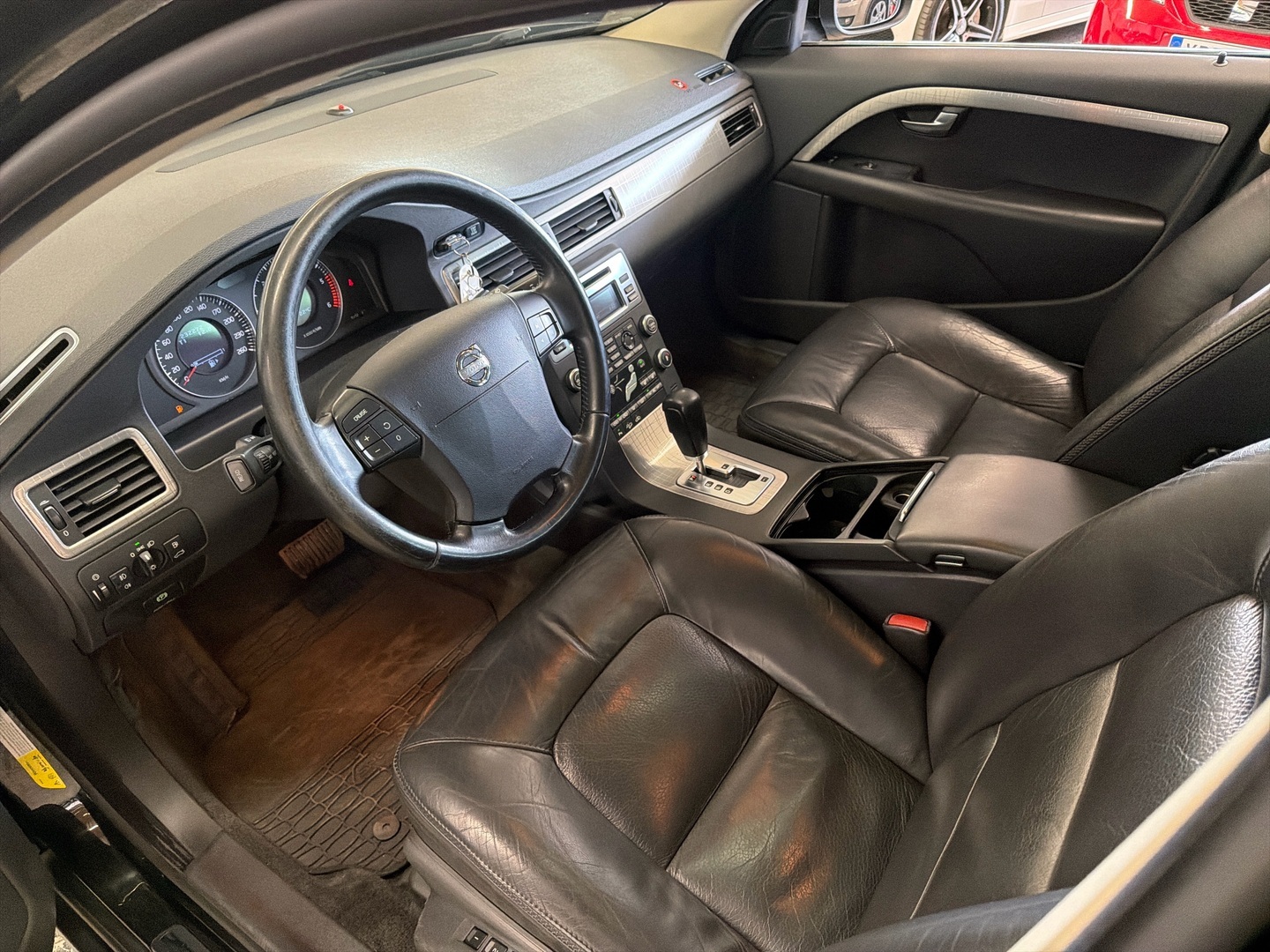 VOLVO XC70 2008