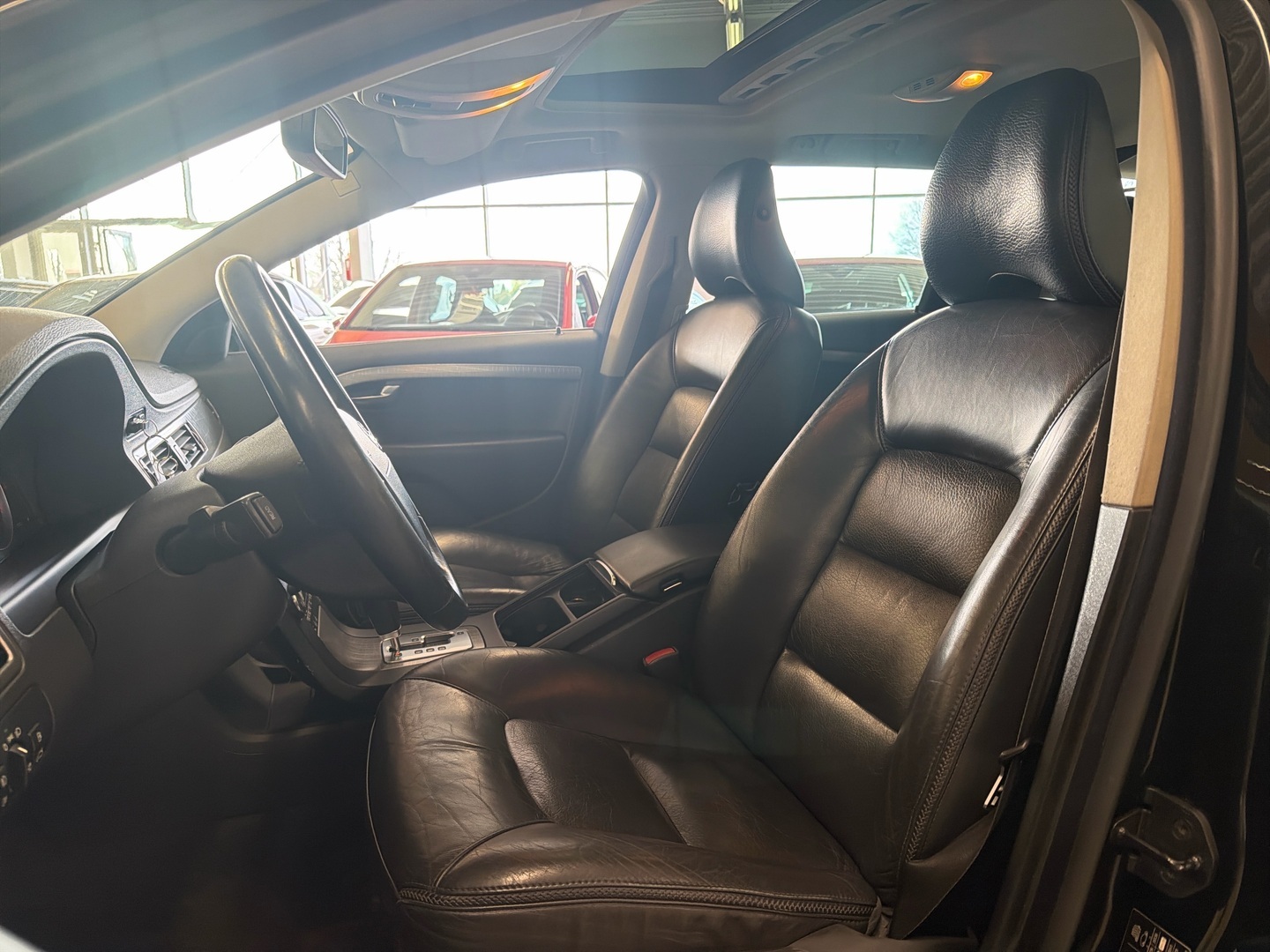 VOLVO XC70 2008