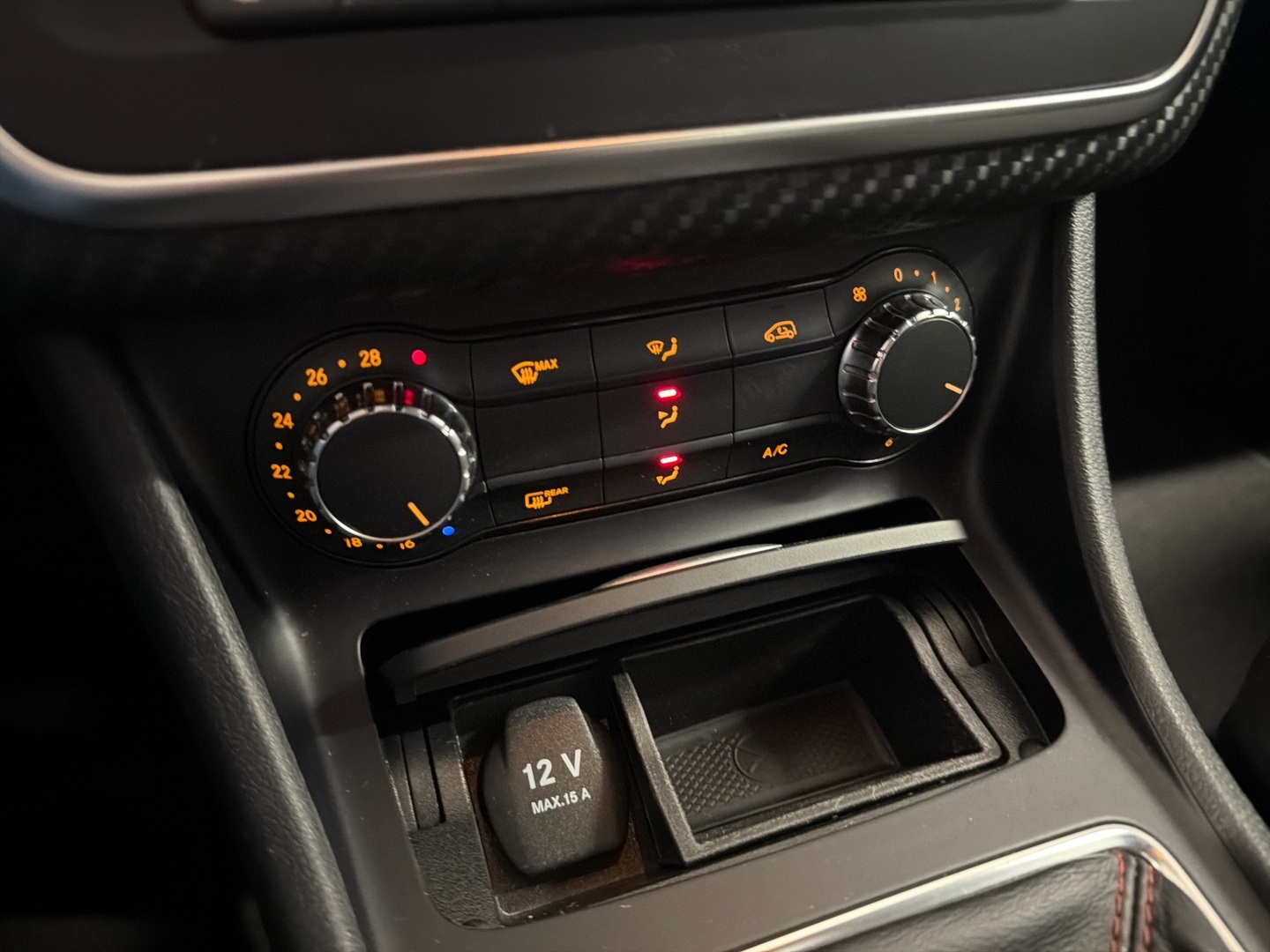MERCEDES-BENZ A 2013