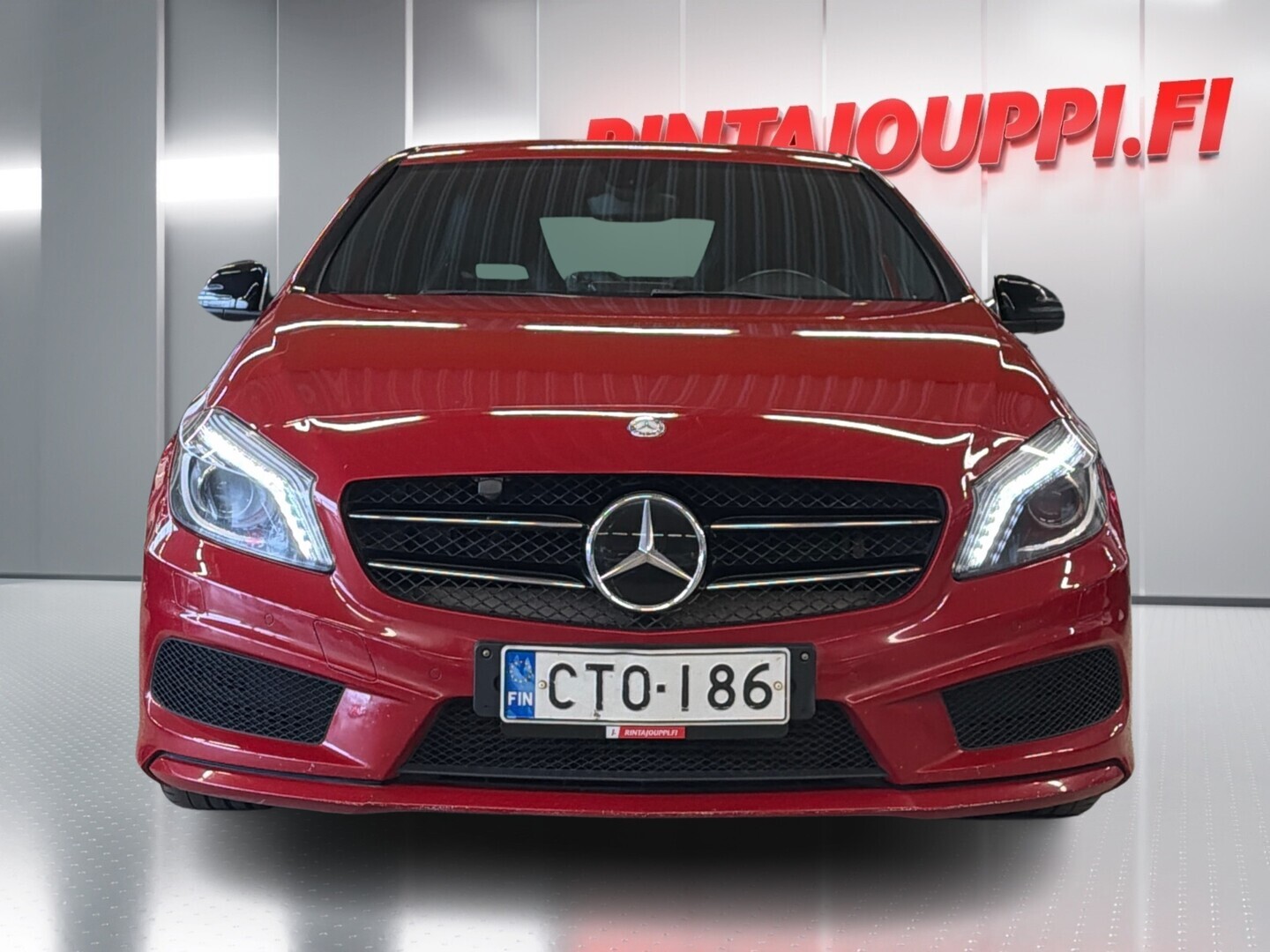 MERCEDES-BENZ A 2013