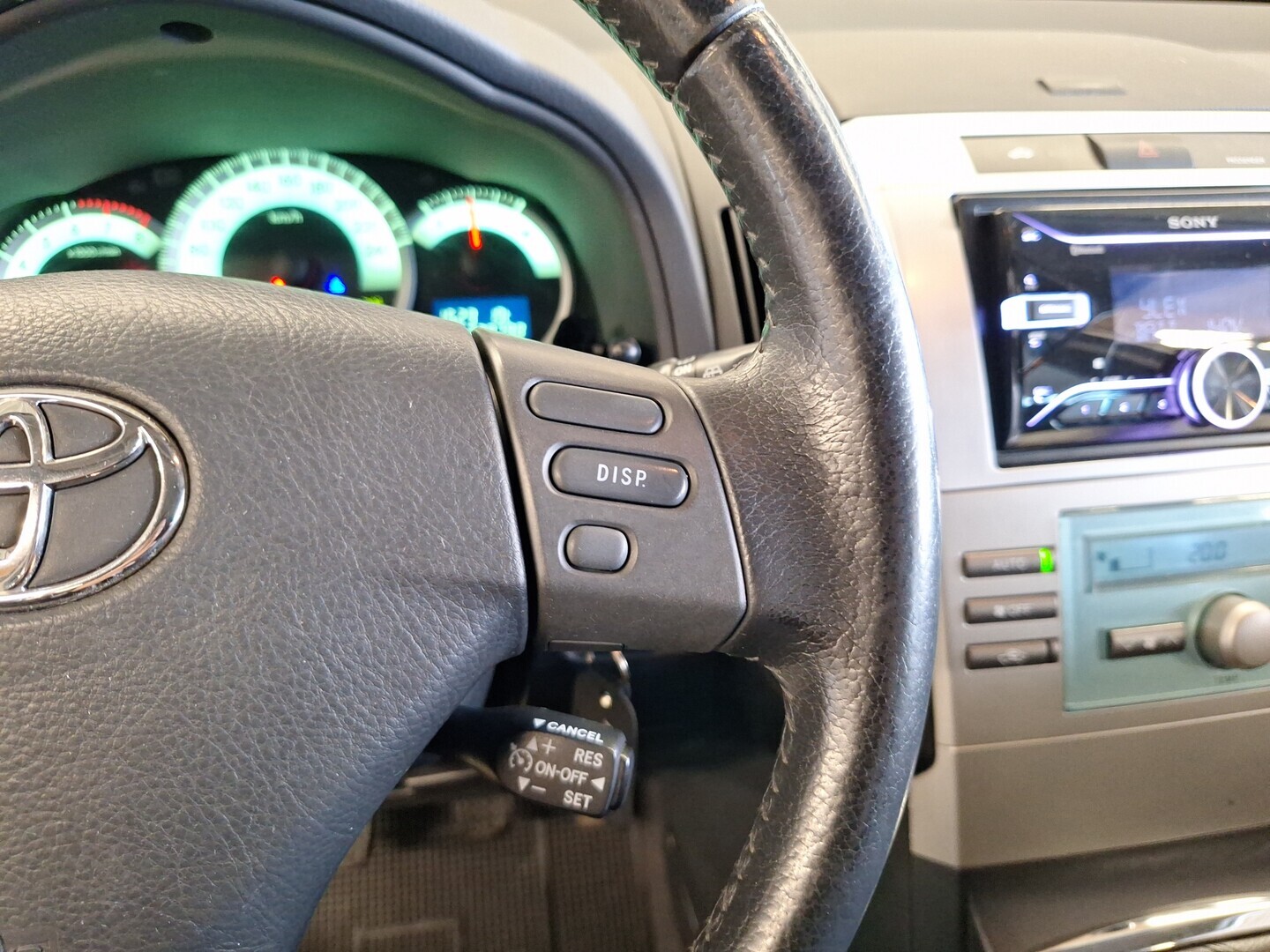 TOYOTA Corolla Verso 2004