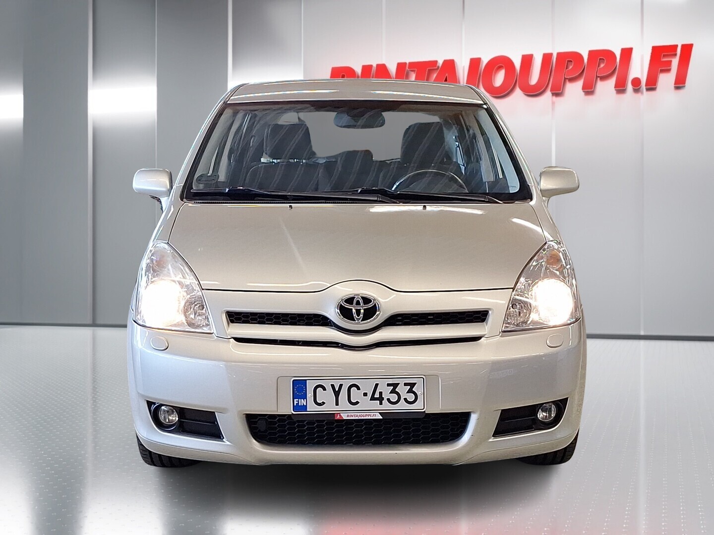 TOYOTA Corolla Verso 2004
