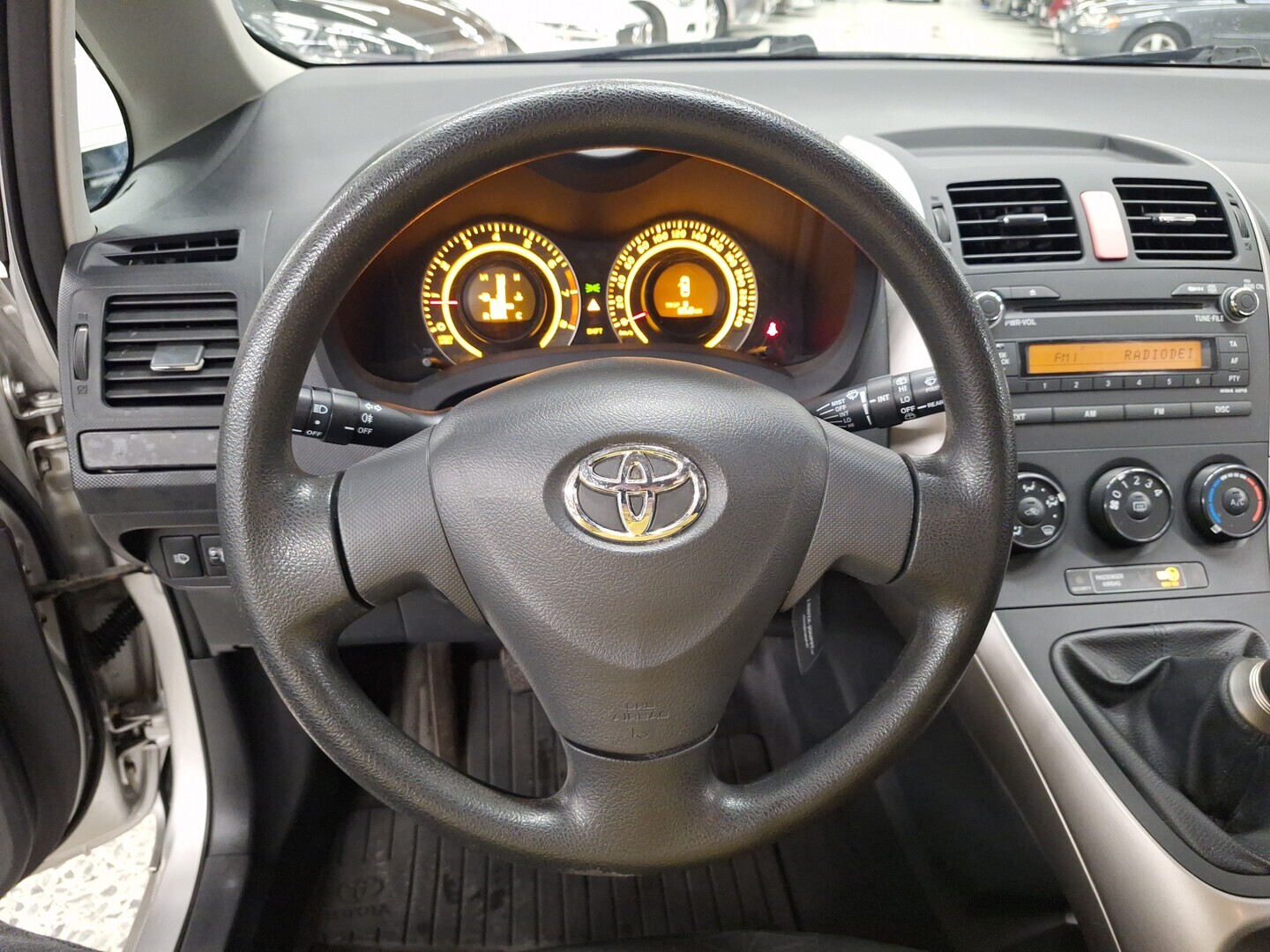 TOYOTA Auris 2007