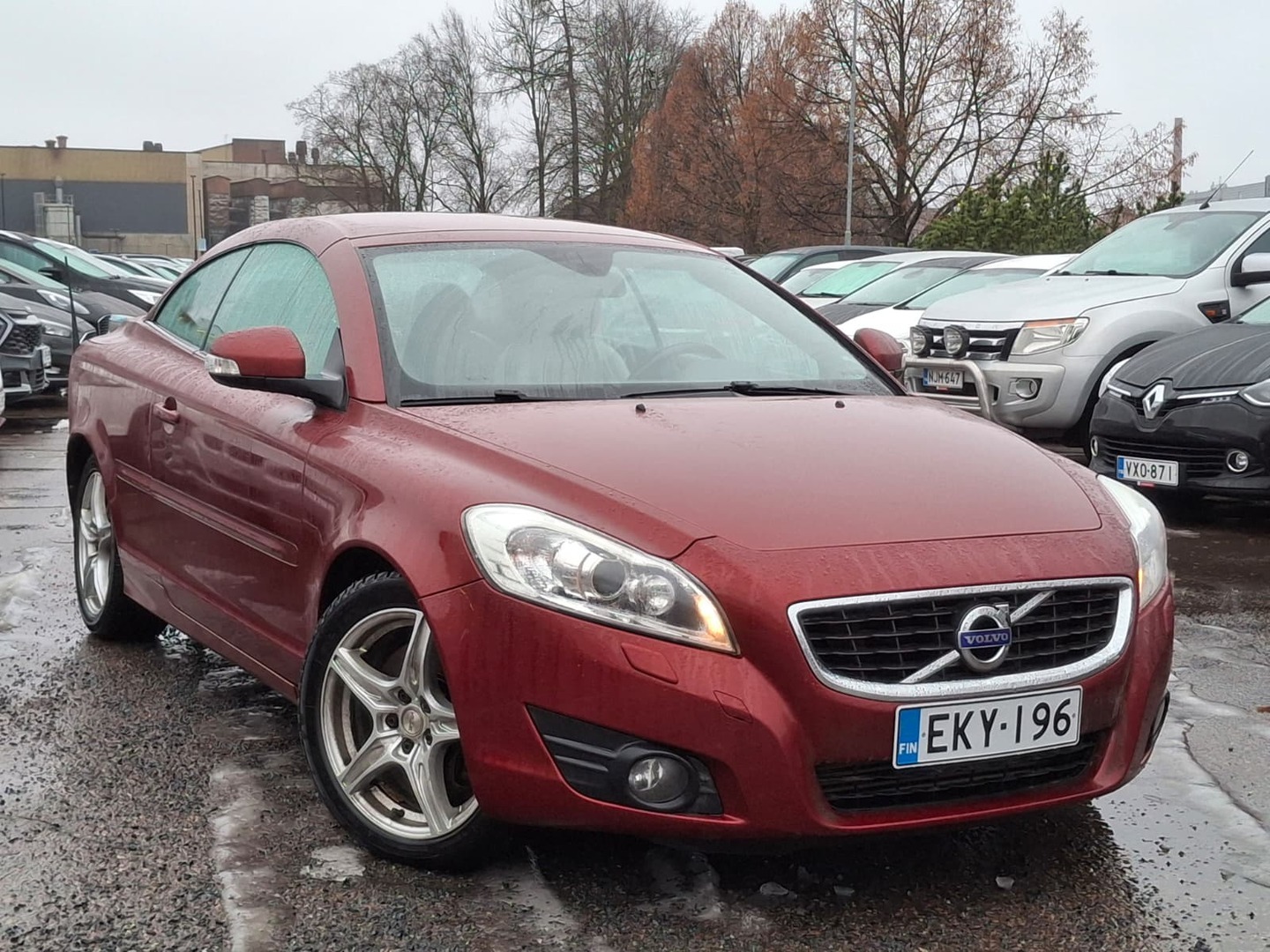 VOLVO C70 2010
