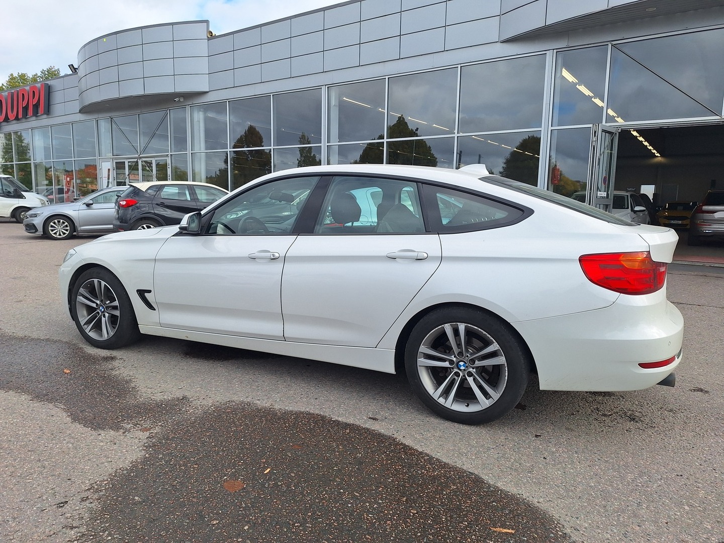 BMW 320 Gran Turismo 2014