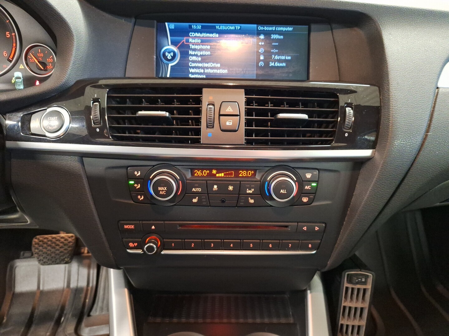 BMW X3 2012