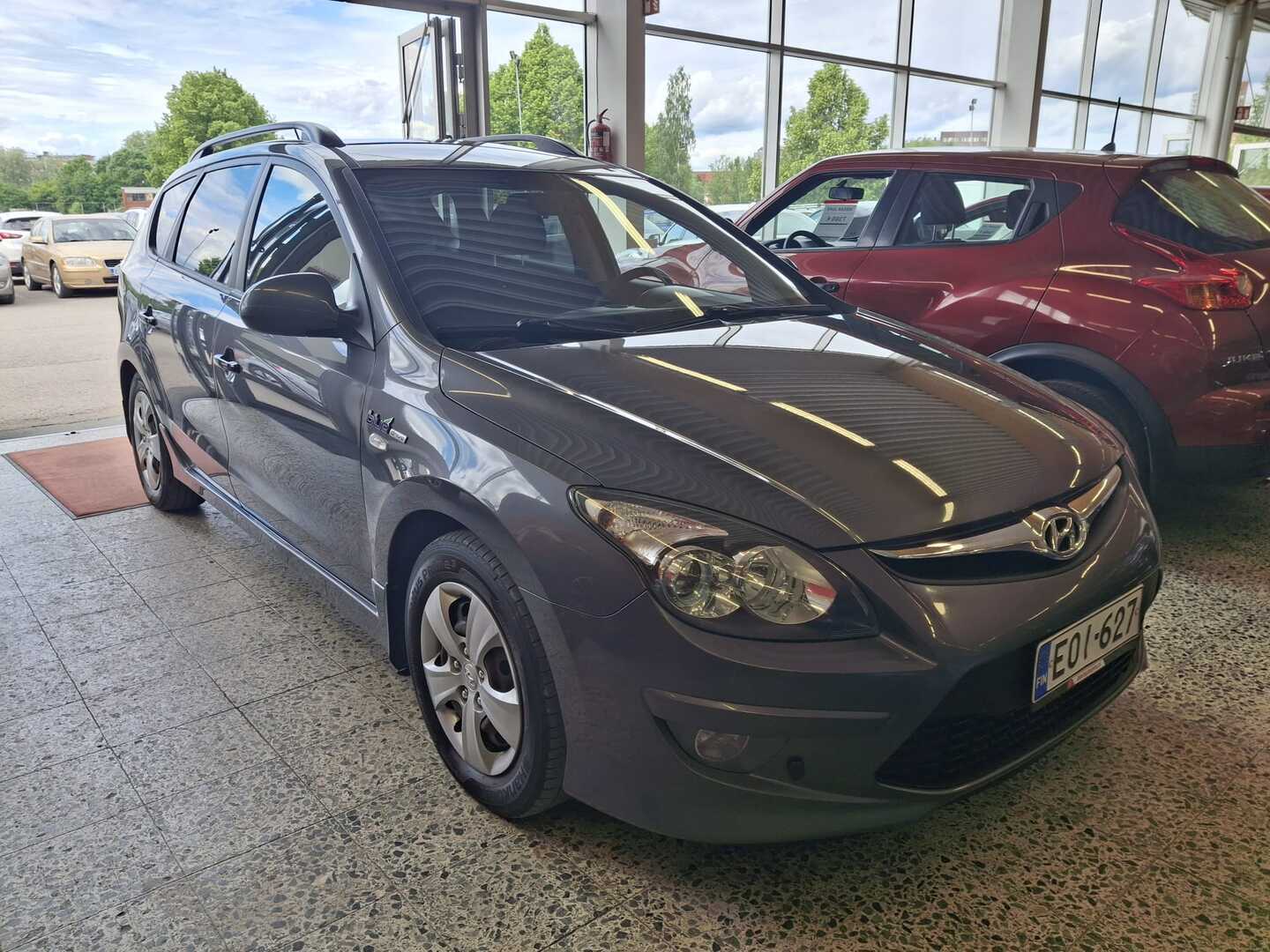 HYUNDAI i30 2011