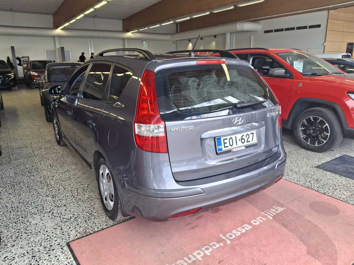 HYUNDAI i30 2011