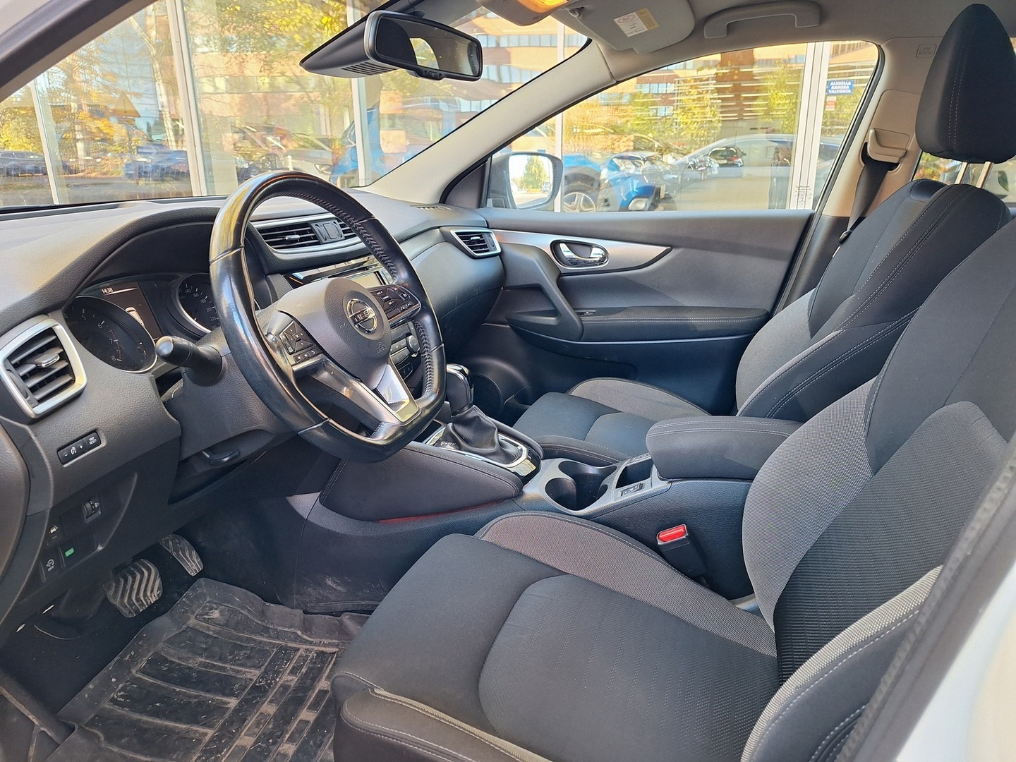 NISSAN Qashqai 2018